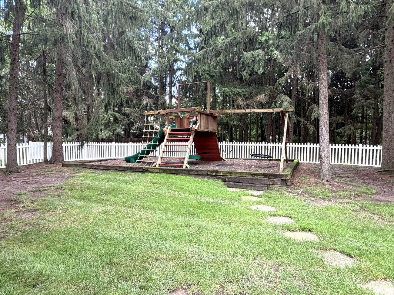 220 Bent Pines, Bellefontaine, Ohio 43311