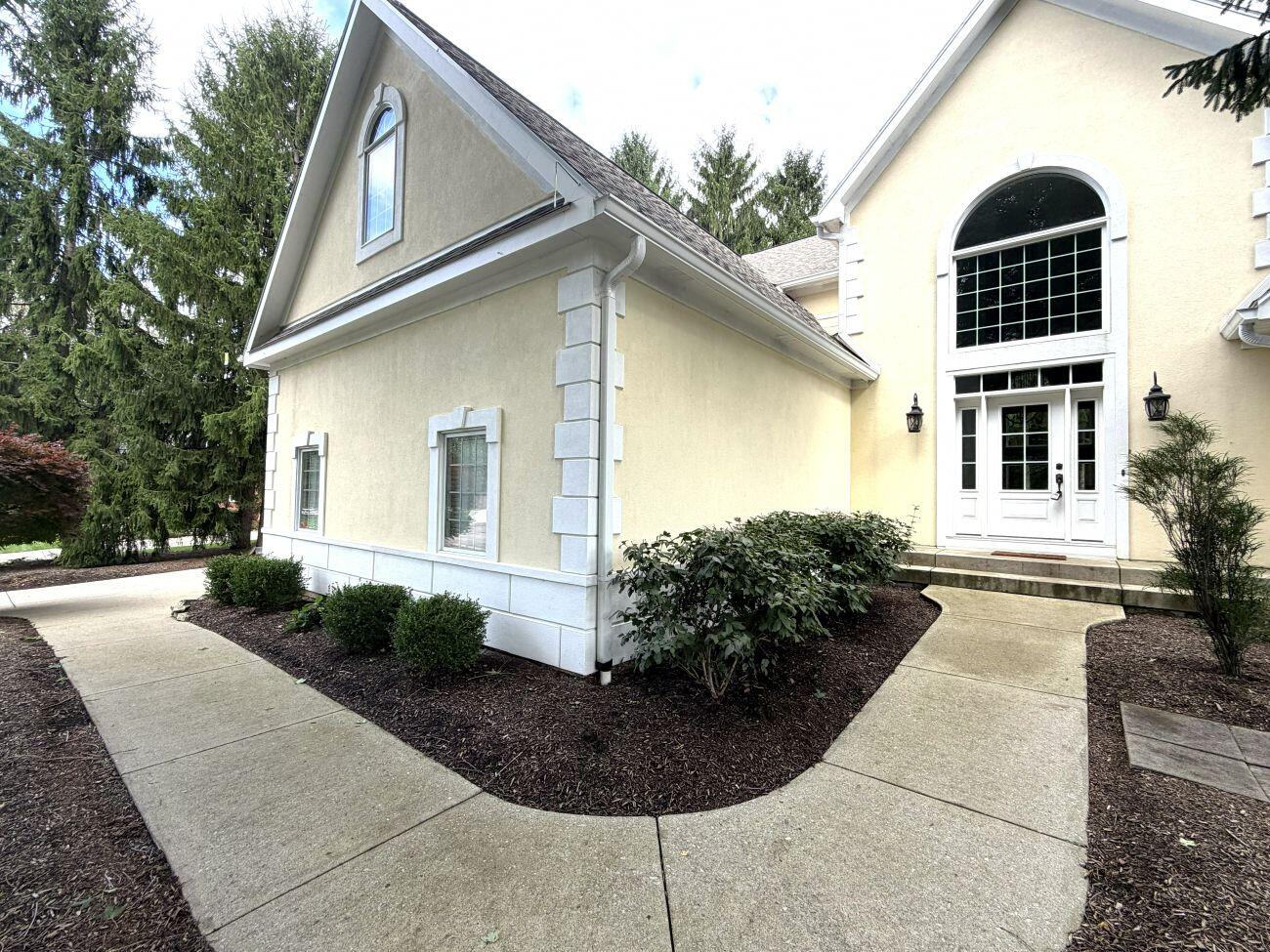 220 Bent Pines, Bellefontaine, Ohio 43311
