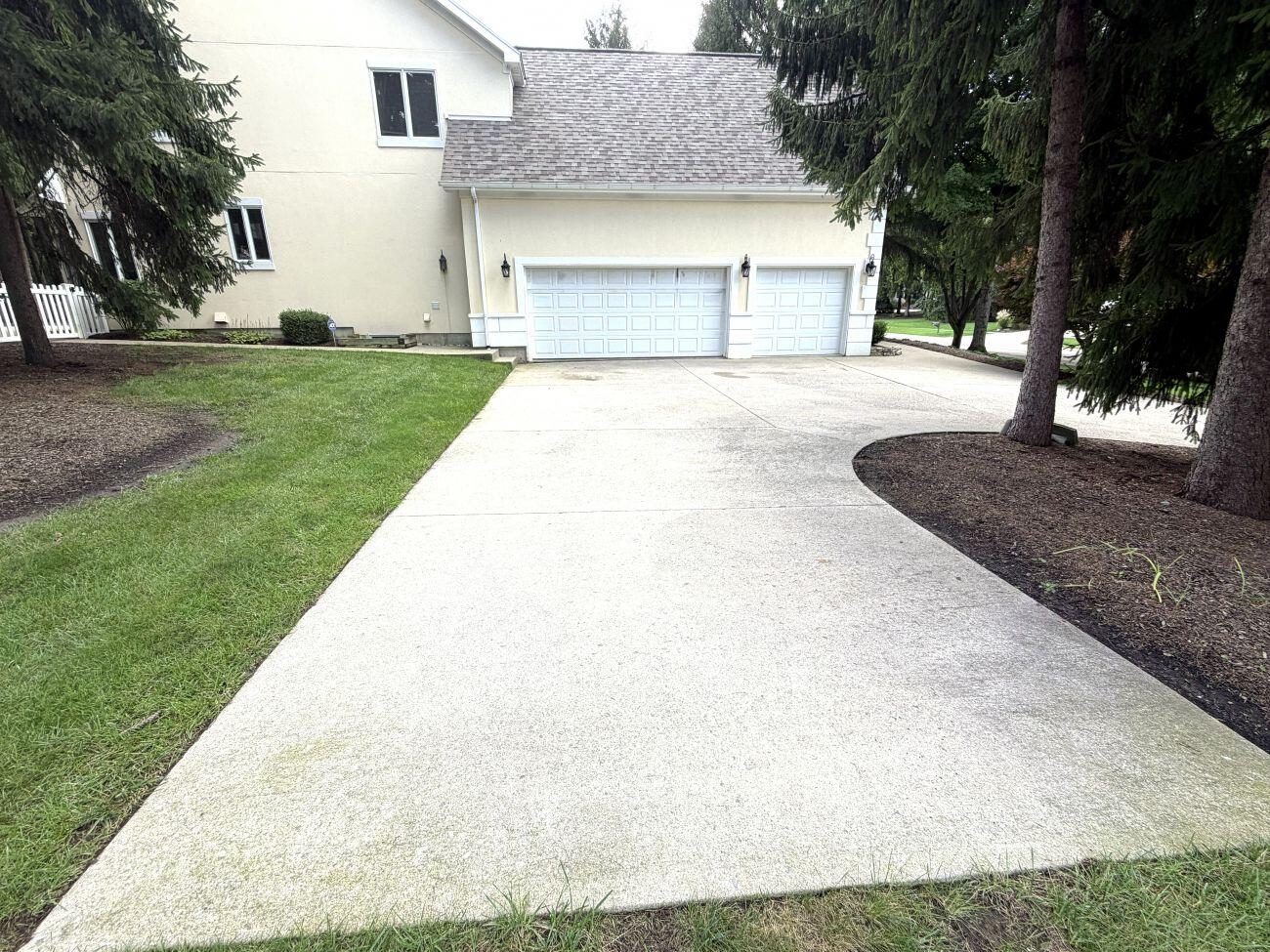 220 Bent Pines, Bellefontaine, Ohio 43311