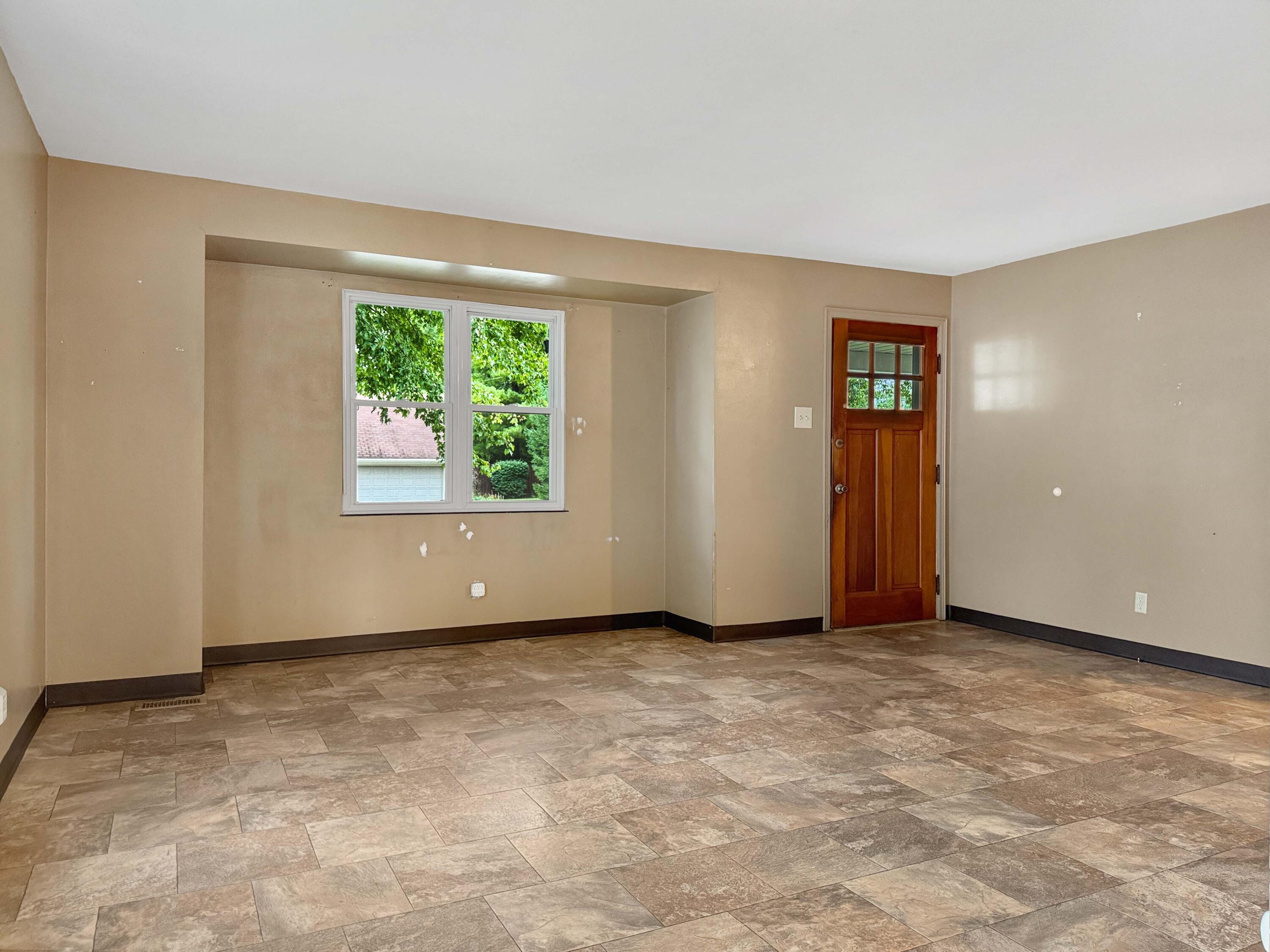 365 Henry, Urbana, Ohio 43078