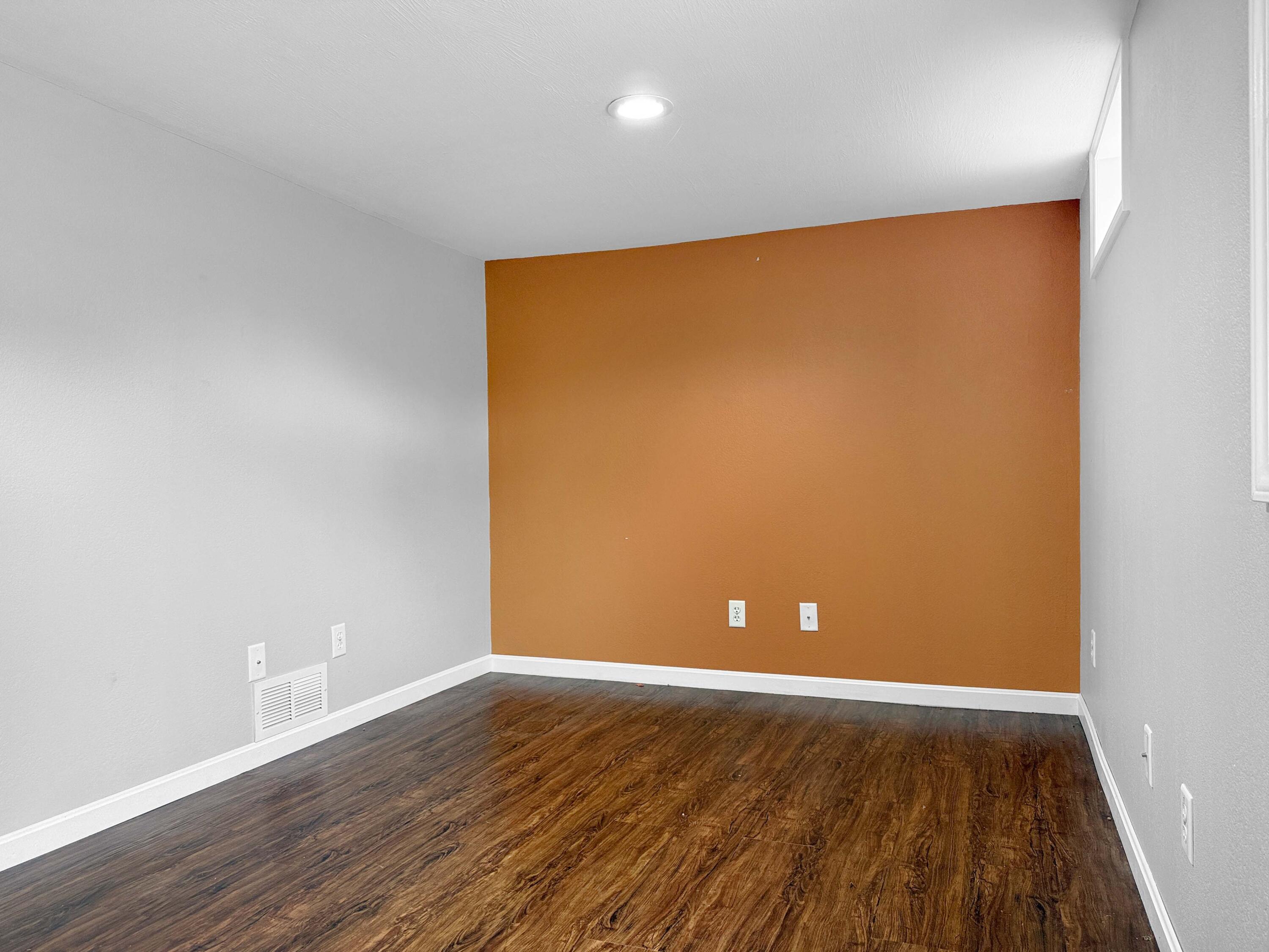 309 Zanesfield, West Liberty, Ohio 43357