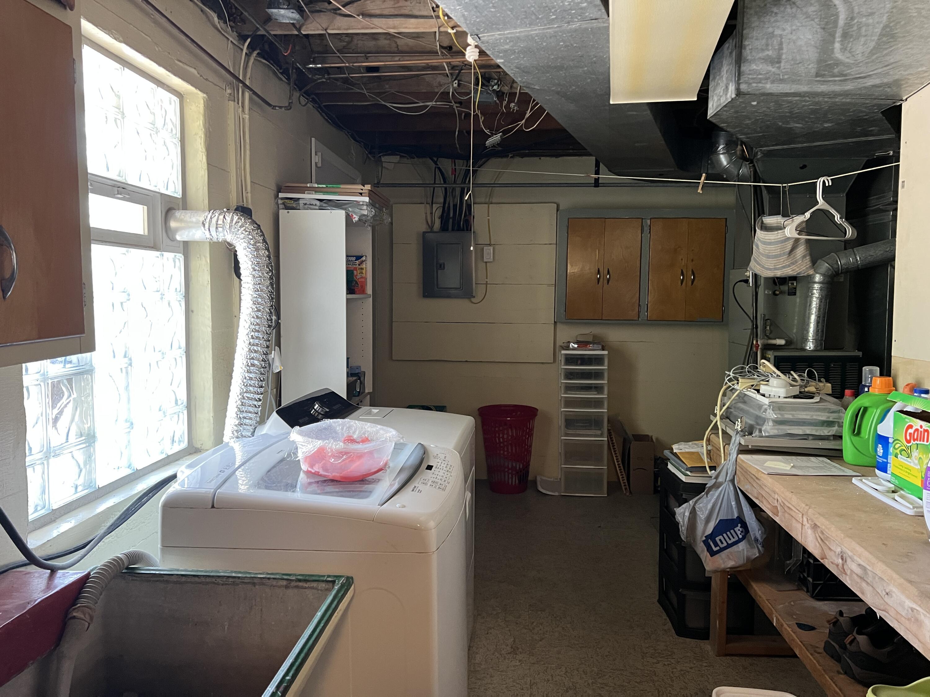 361 Nottingham, Dayton, Ohio 45405