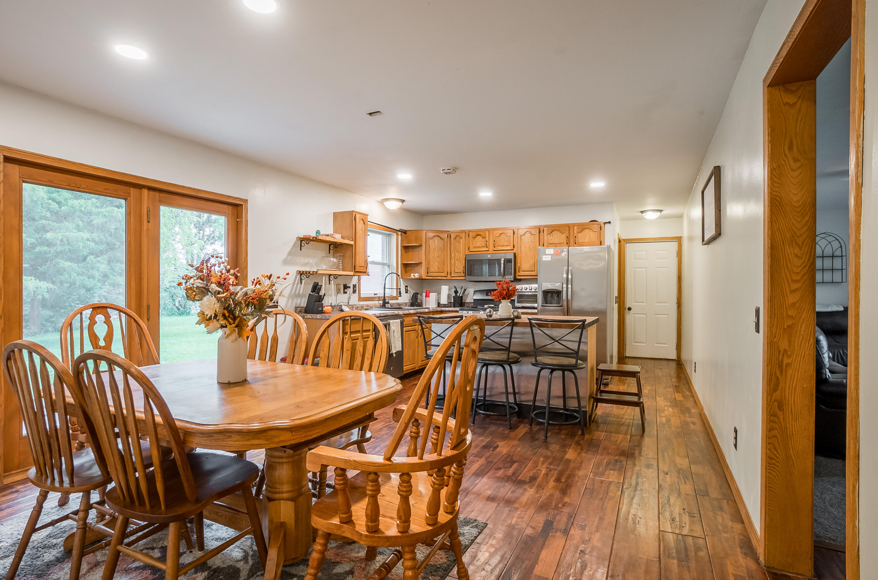 9005 Bradford Bloomer, Bradford, Ohio 45308