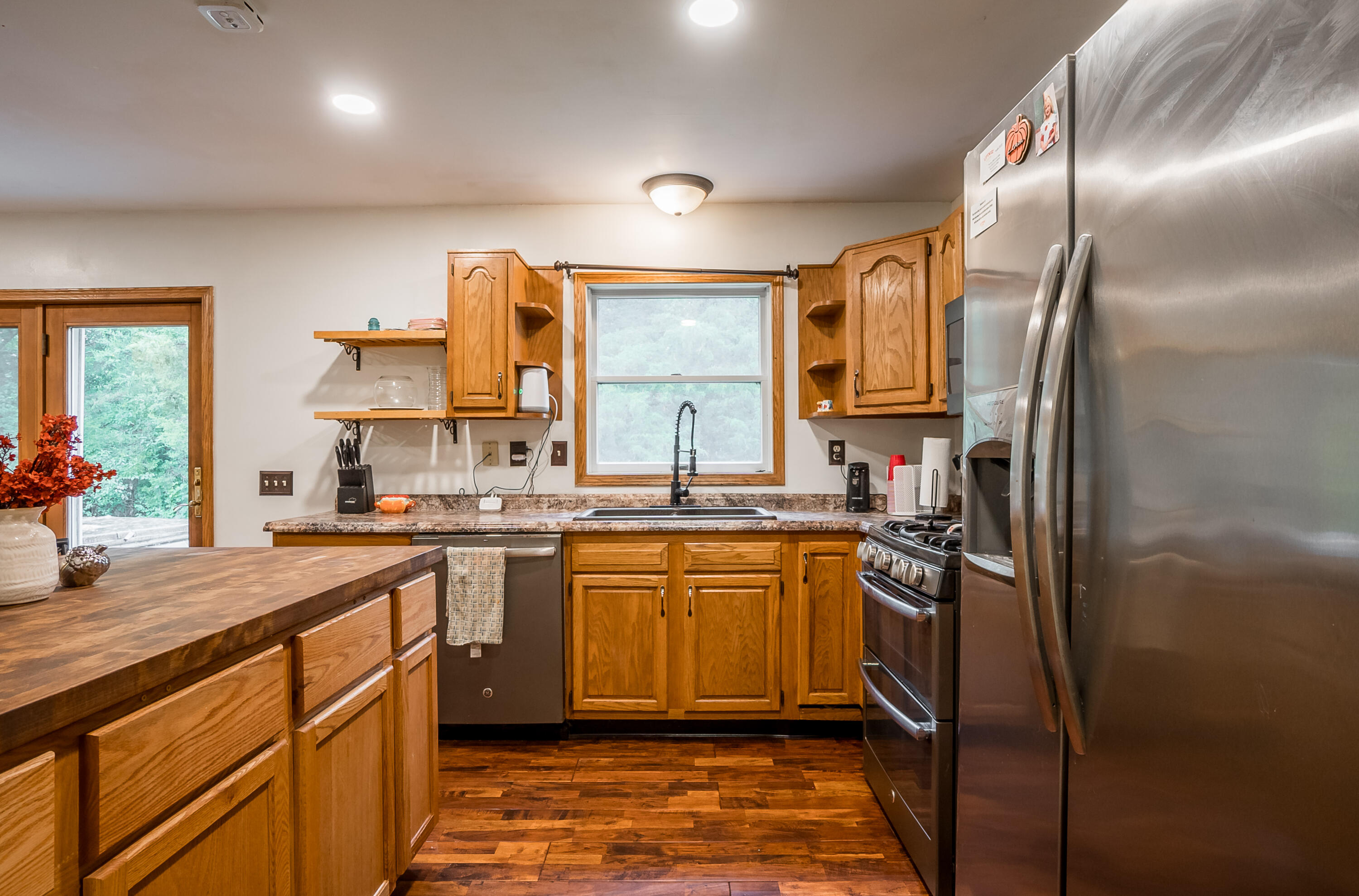 9005 Bradford Bloomer, Bradford, Ohio 45308