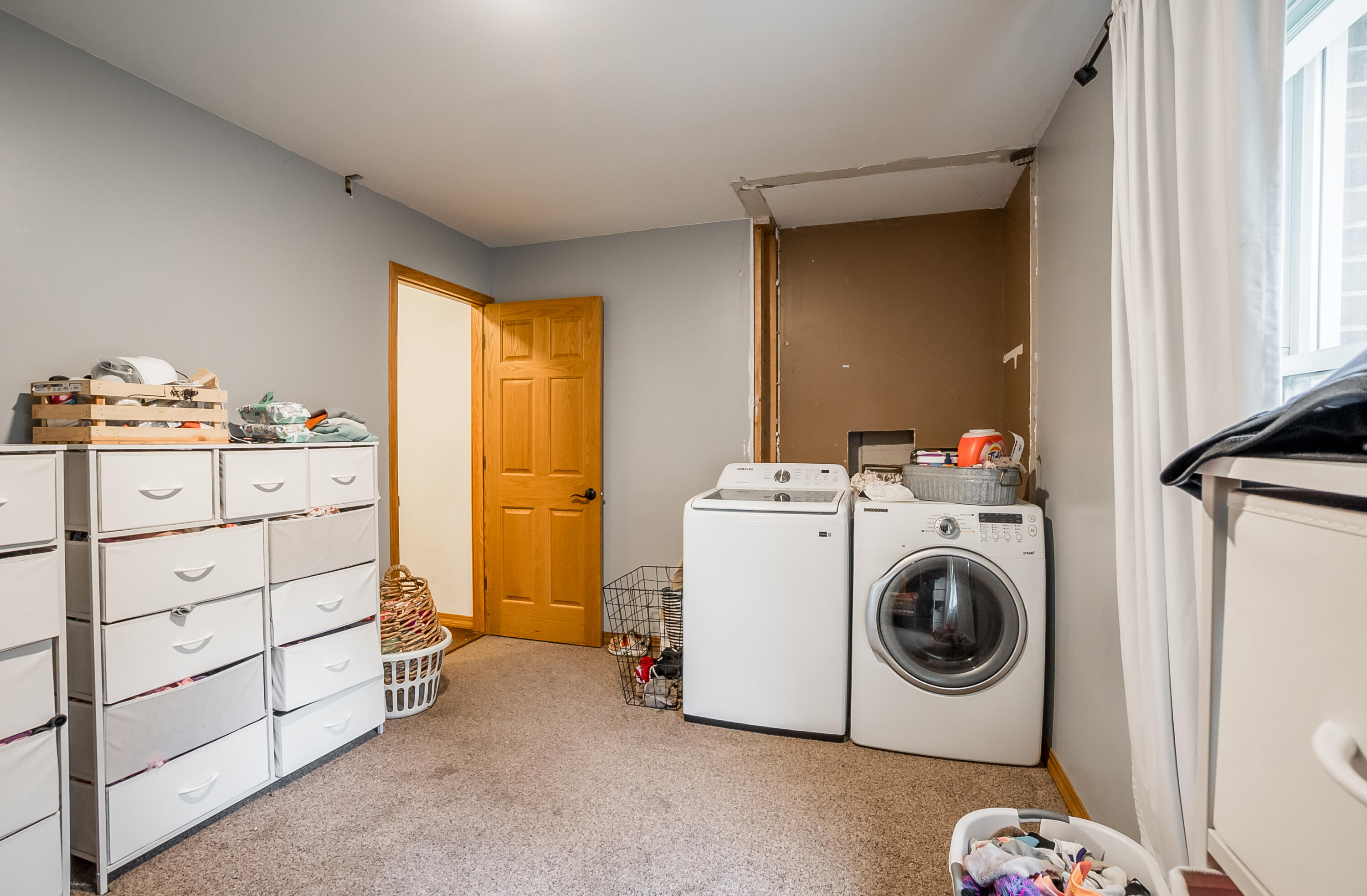 9005 Bradford Bloomer, Bradford, Ohio 45308
