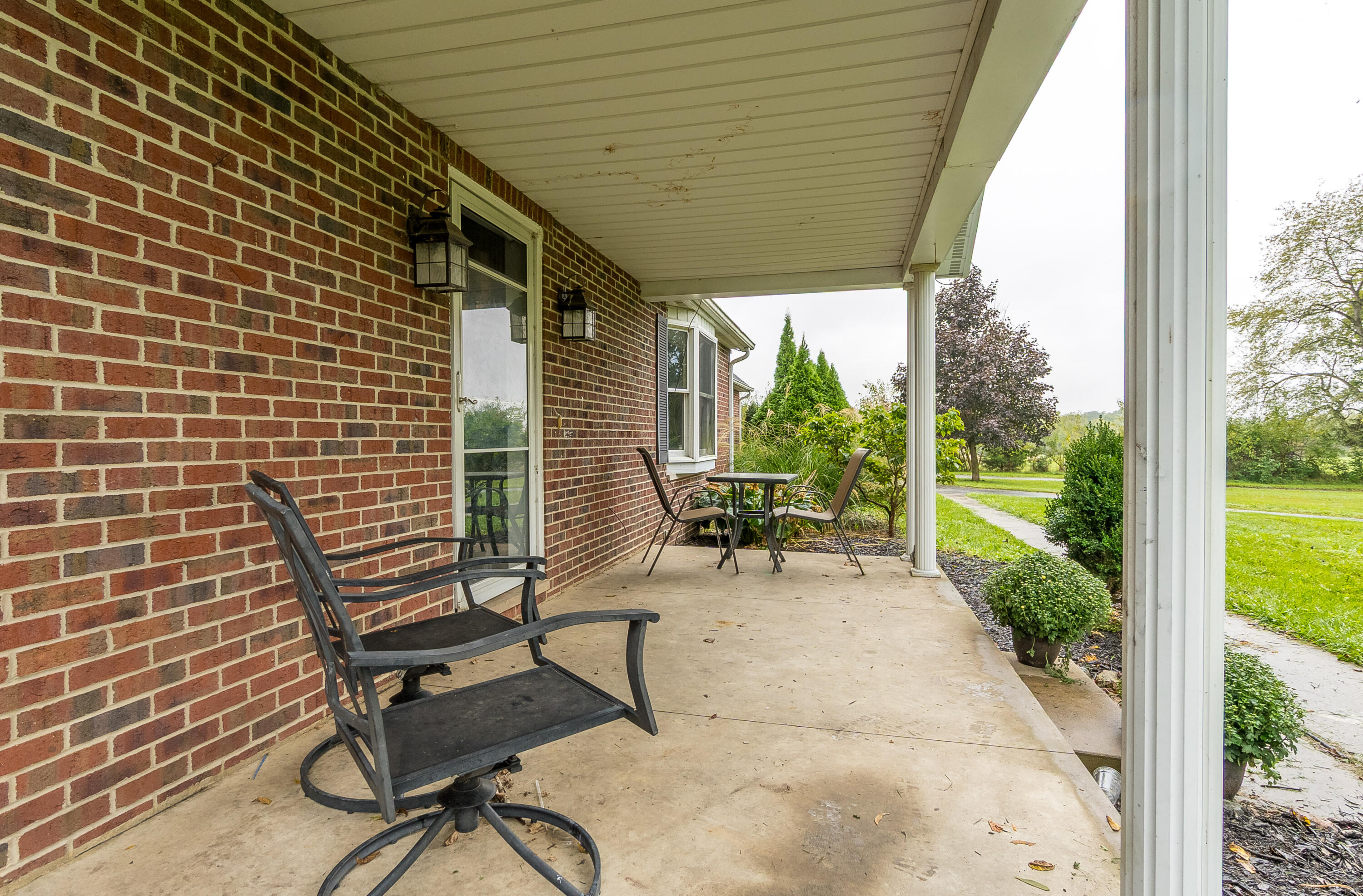 9005 Bradford Bloomer, Bradford, Ohio 45308