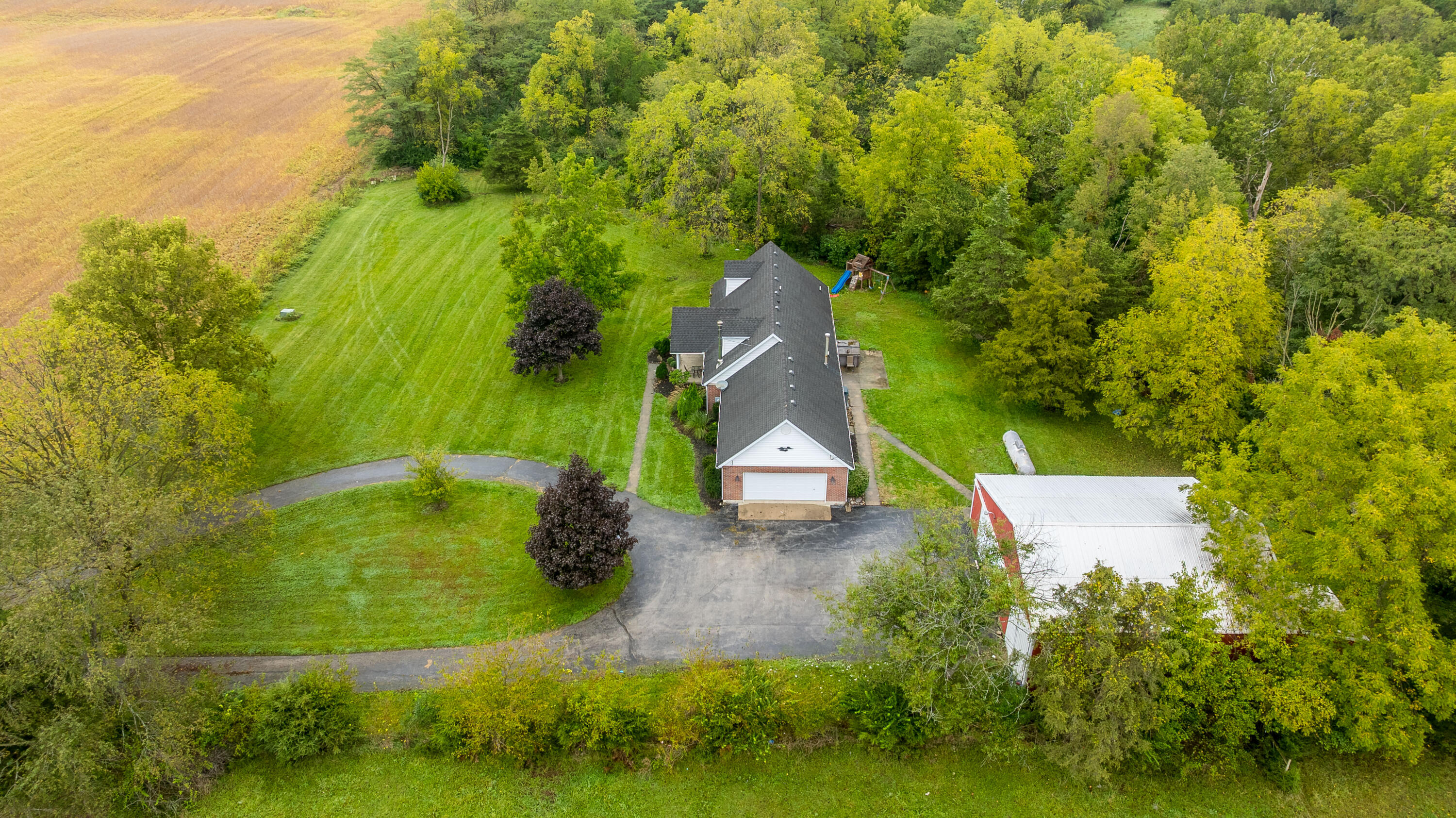 9005 Bradford Bloomer, Bradford, Ohio 45308