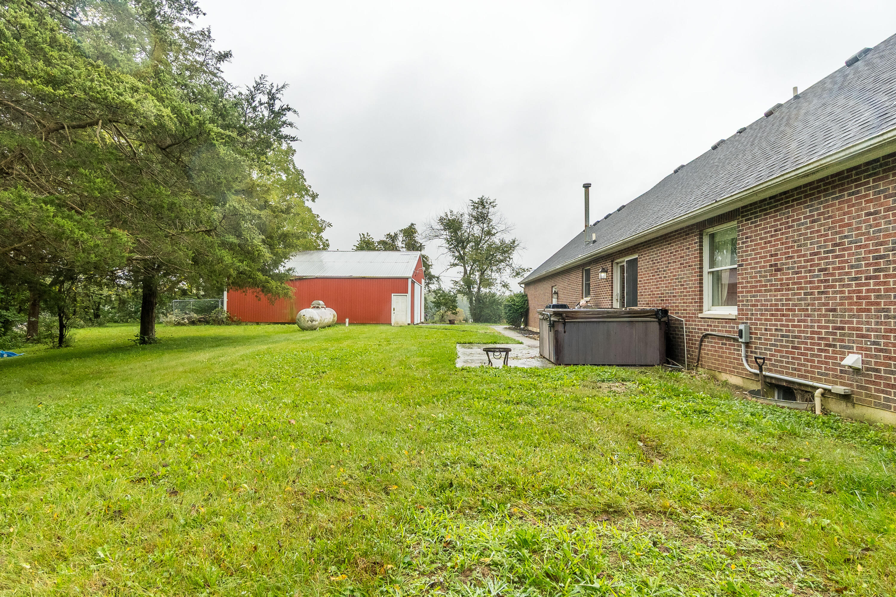 9005 Bradford Bloomer, Bradford, Ohio 45308