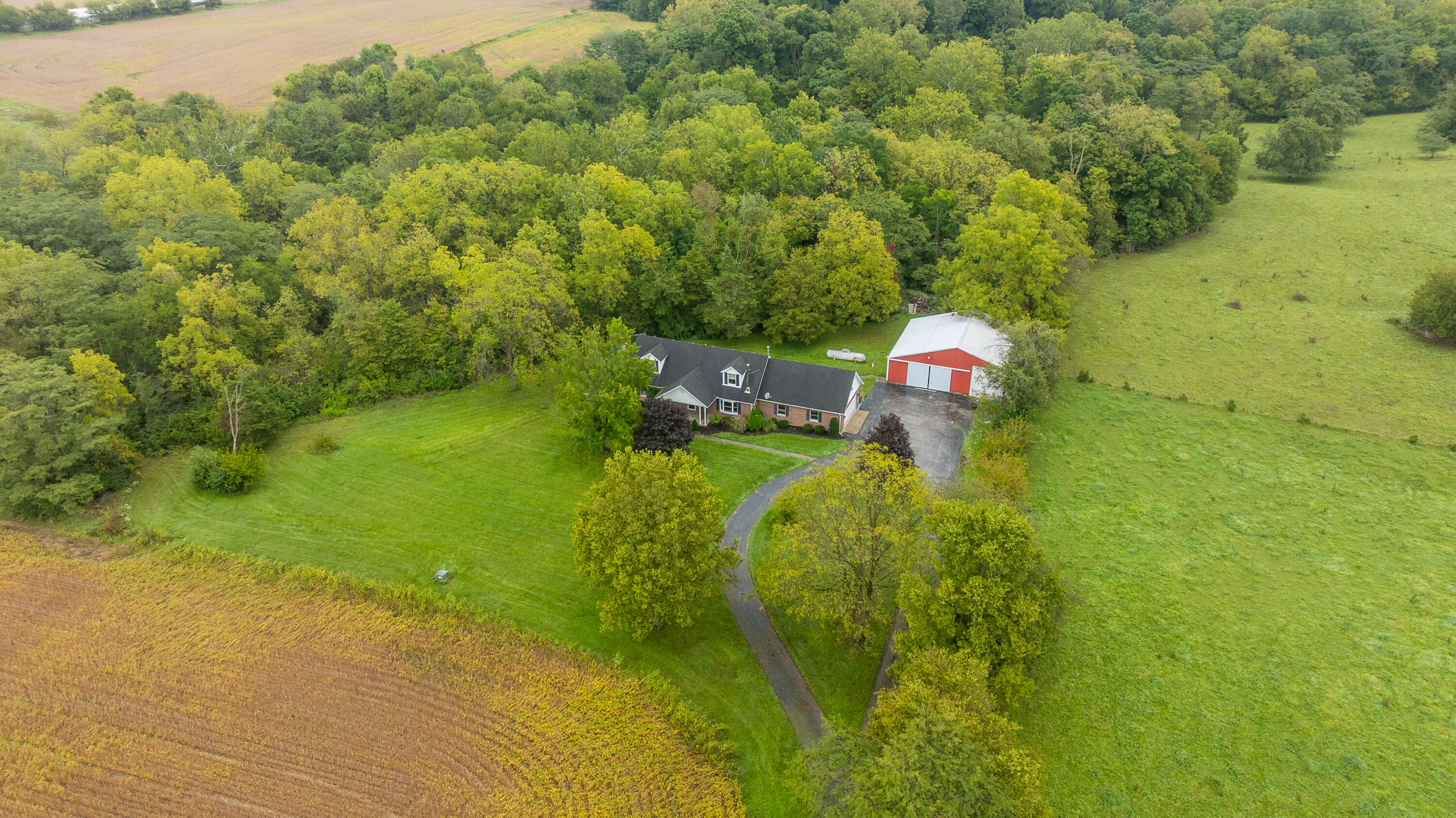 9005 Bradford Bloomer, Bradford, Ohio 45308