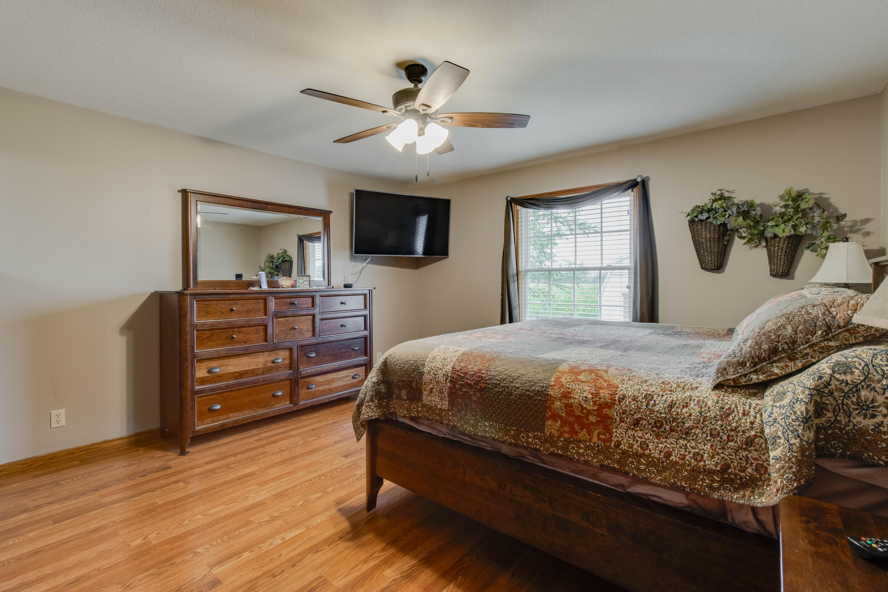 34 Kyle, Wapakoneta, Ohio 45895