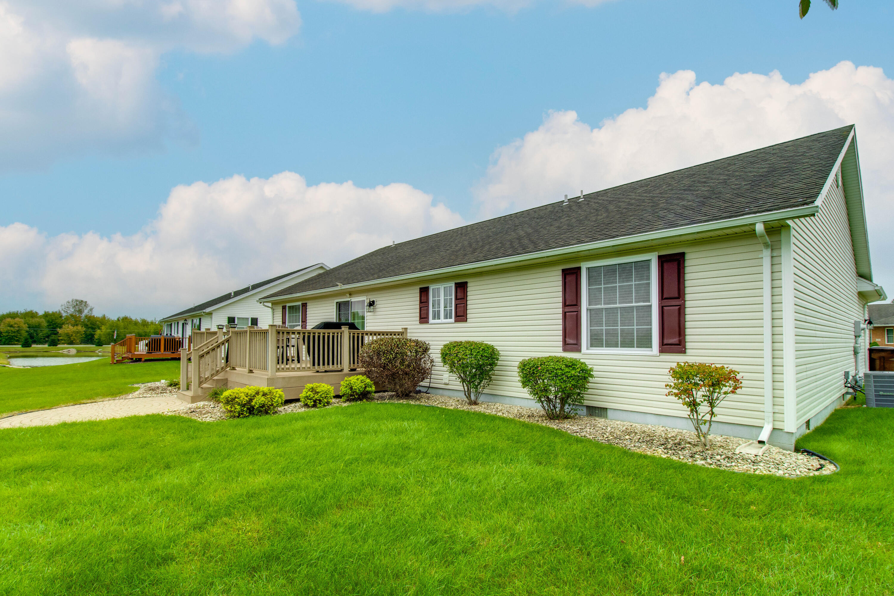 34 Kyle, Wapakoneta, Ohio 45895