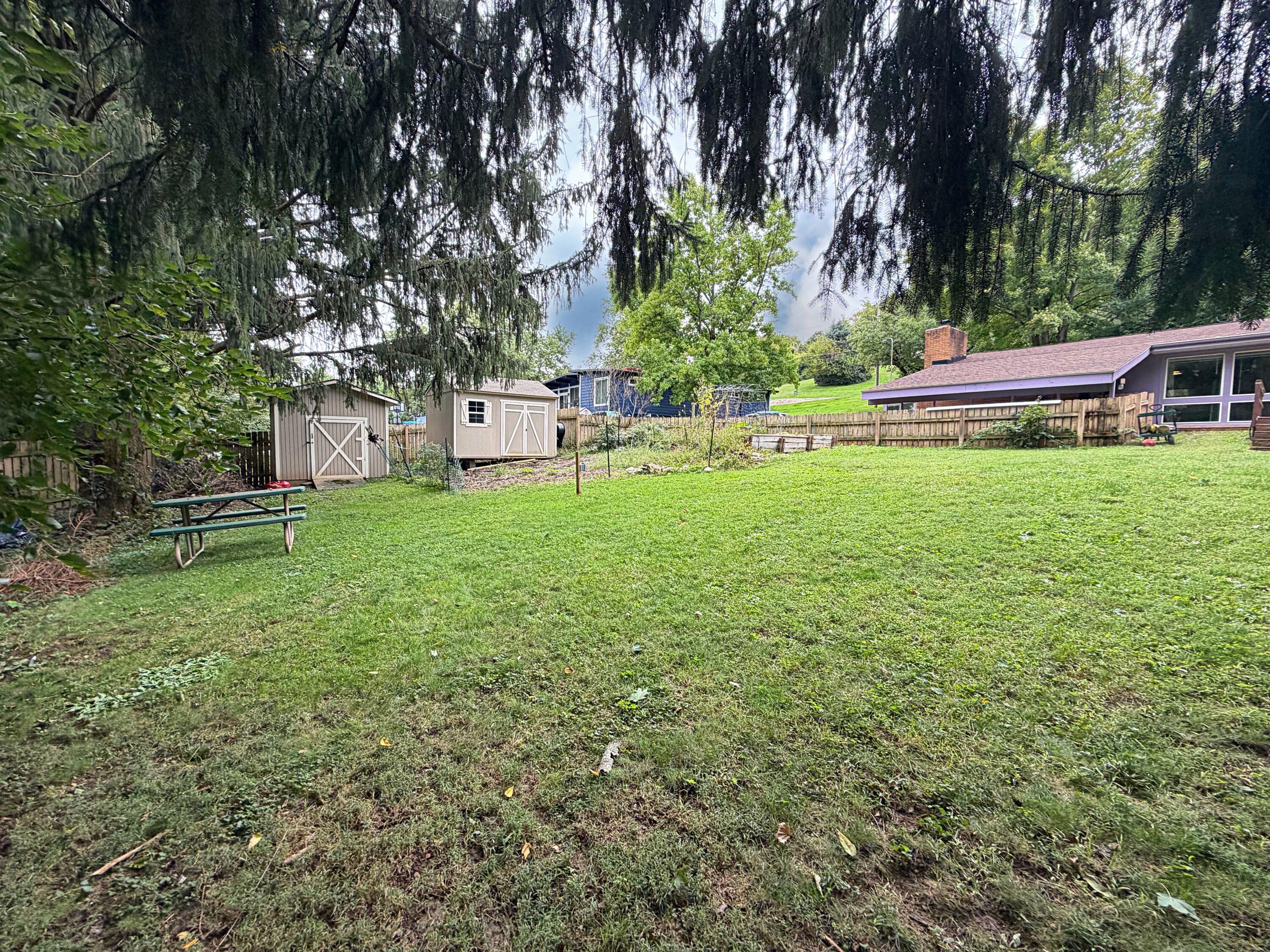 1232 Holly, Springfield, Ohio 45504
