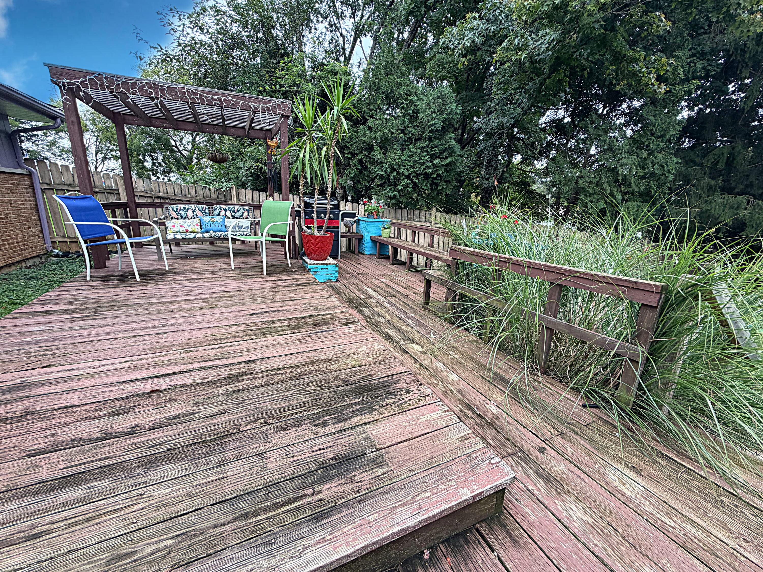 1232 Holly, Springfield, Ohio 45504