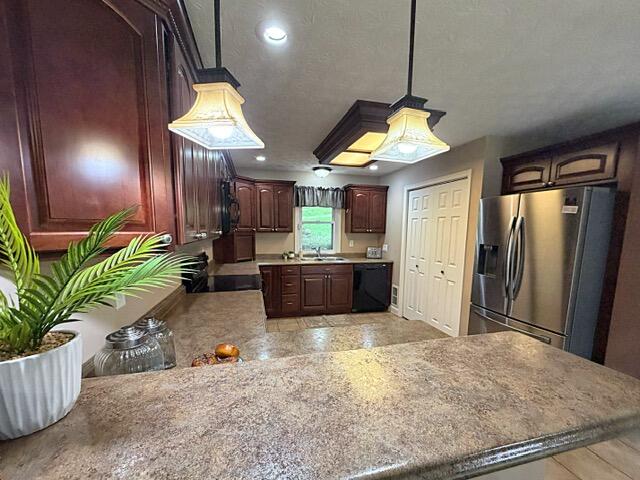 1232 Holly, Springfield, Ohio 45504