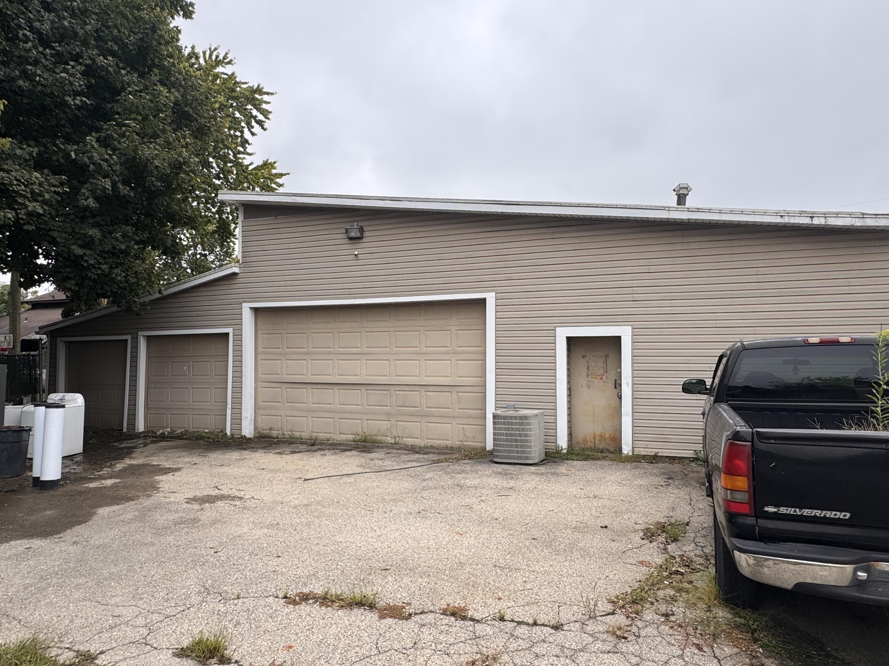 1050 Belmont, Springfield, Ohio 45503