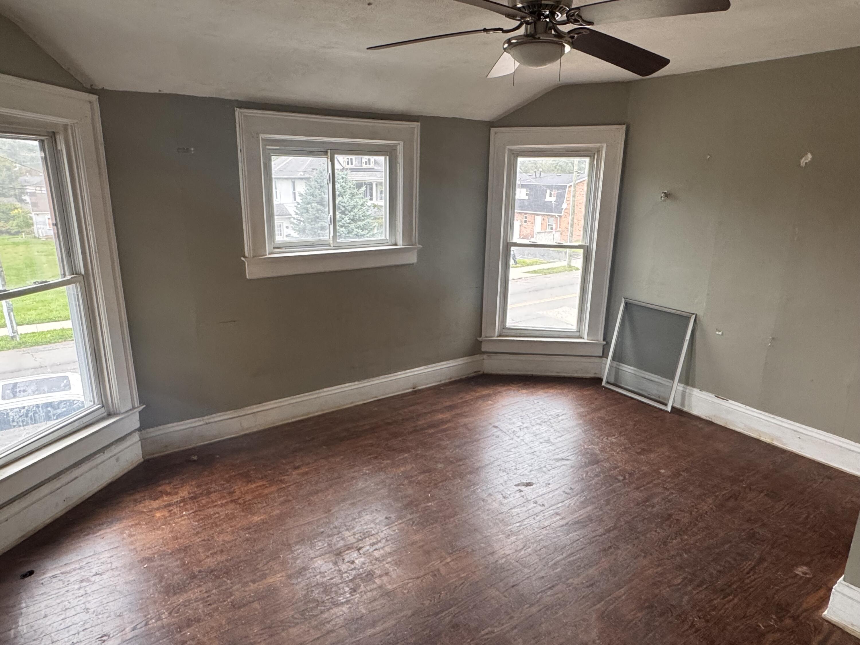 961 Lagonda, Springfield, Ohio 45503