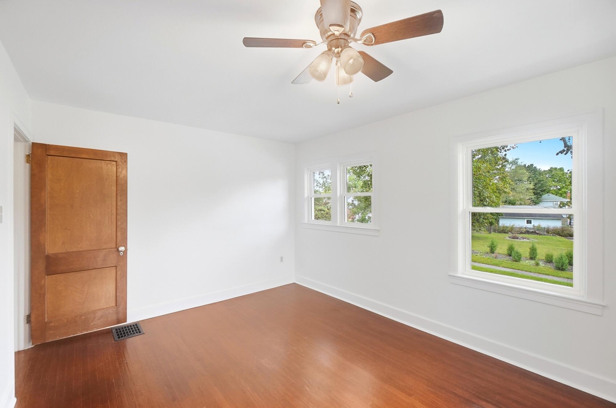 1707 Longview, Springfield, Ohio 45504