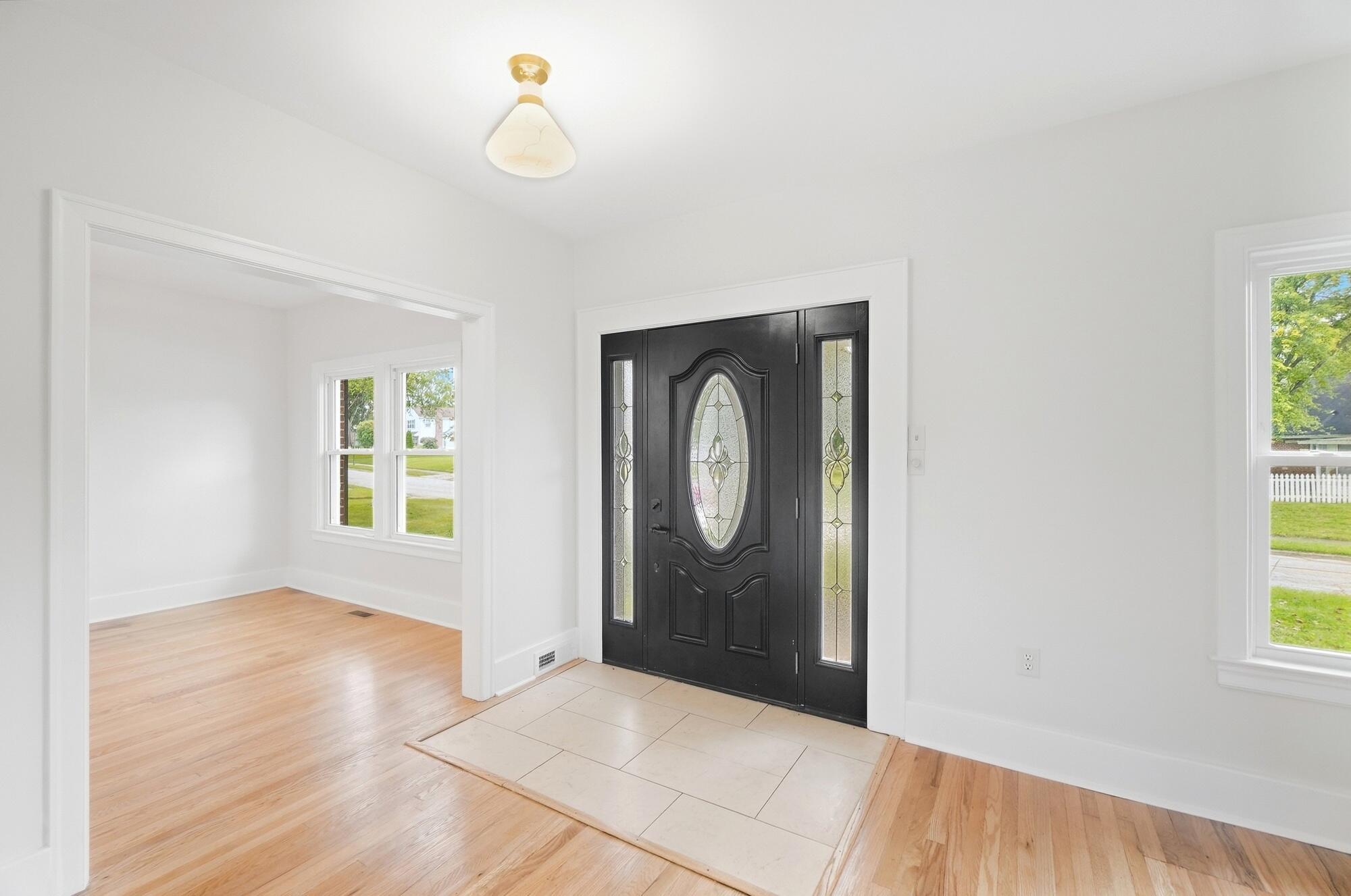 1707 Longview, Springfield, Ohio 45504