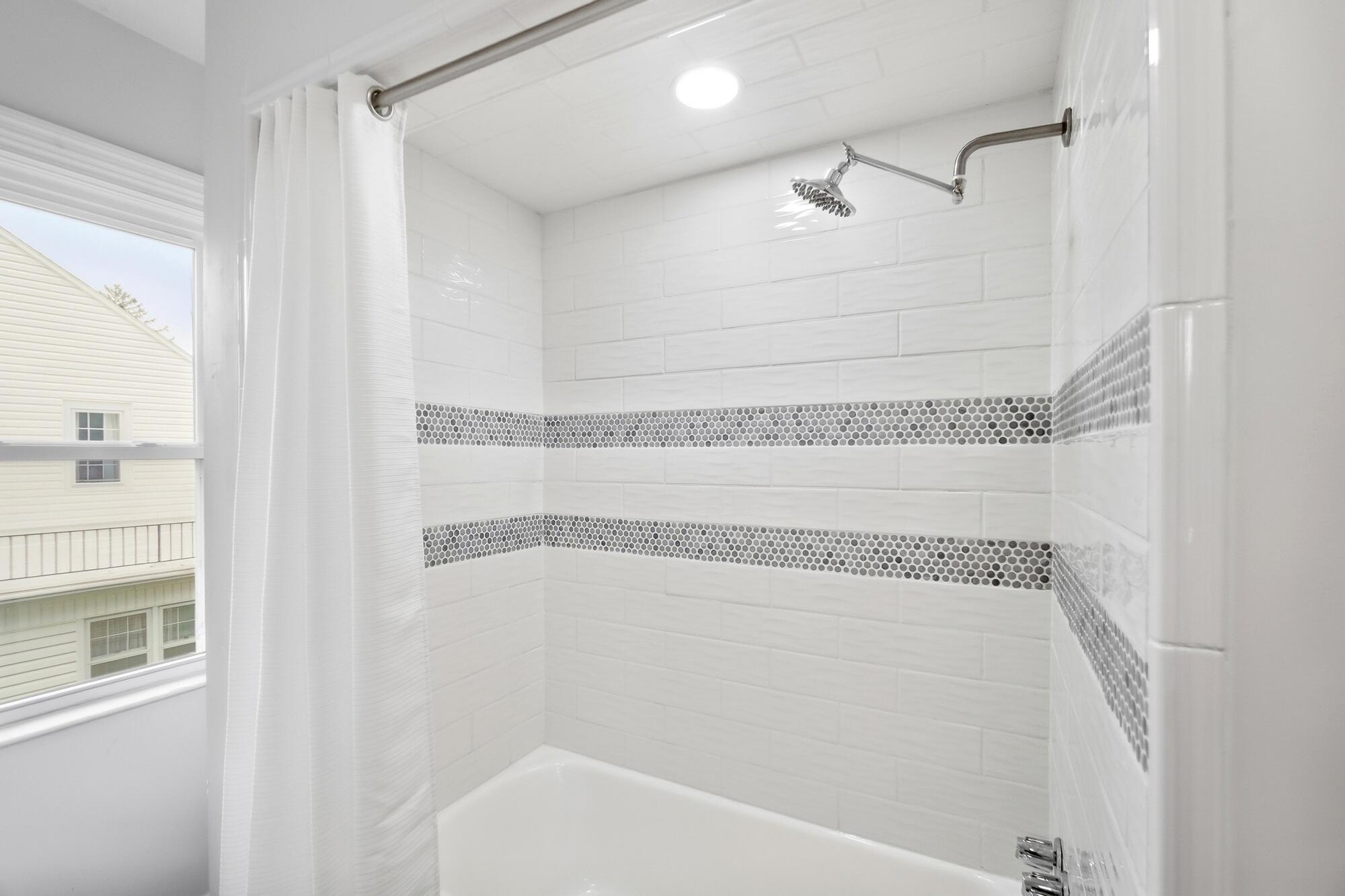 1707 Longview, Springfield, Ohio 45504