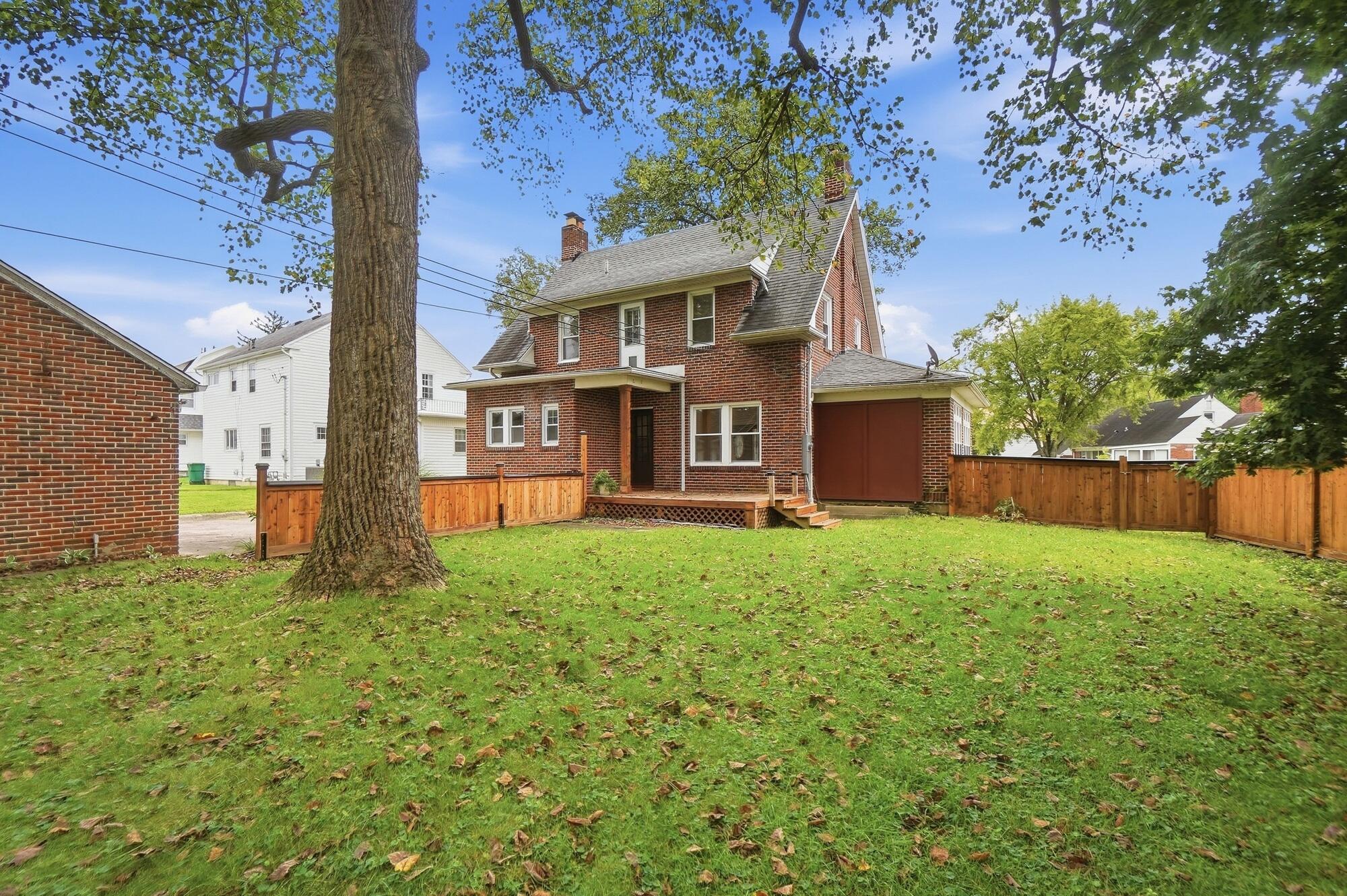 1707 Longview, Springfield, Ohio 45504