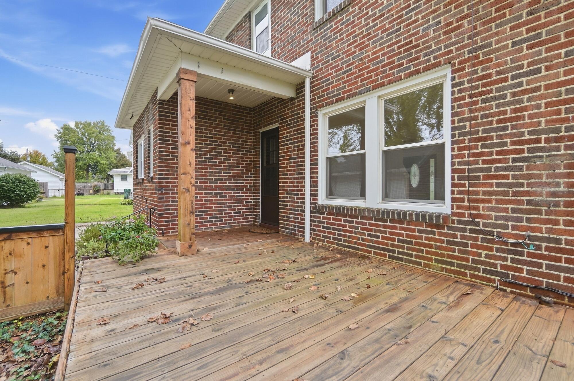1707 Longview, Springfield, Ohio 45504