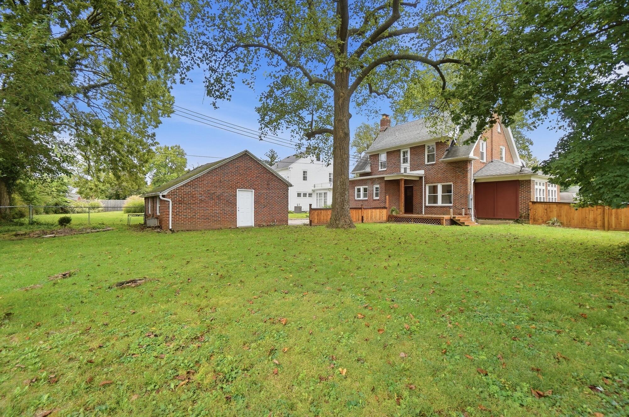 1707 Longview, Springfield, Ohio 45504