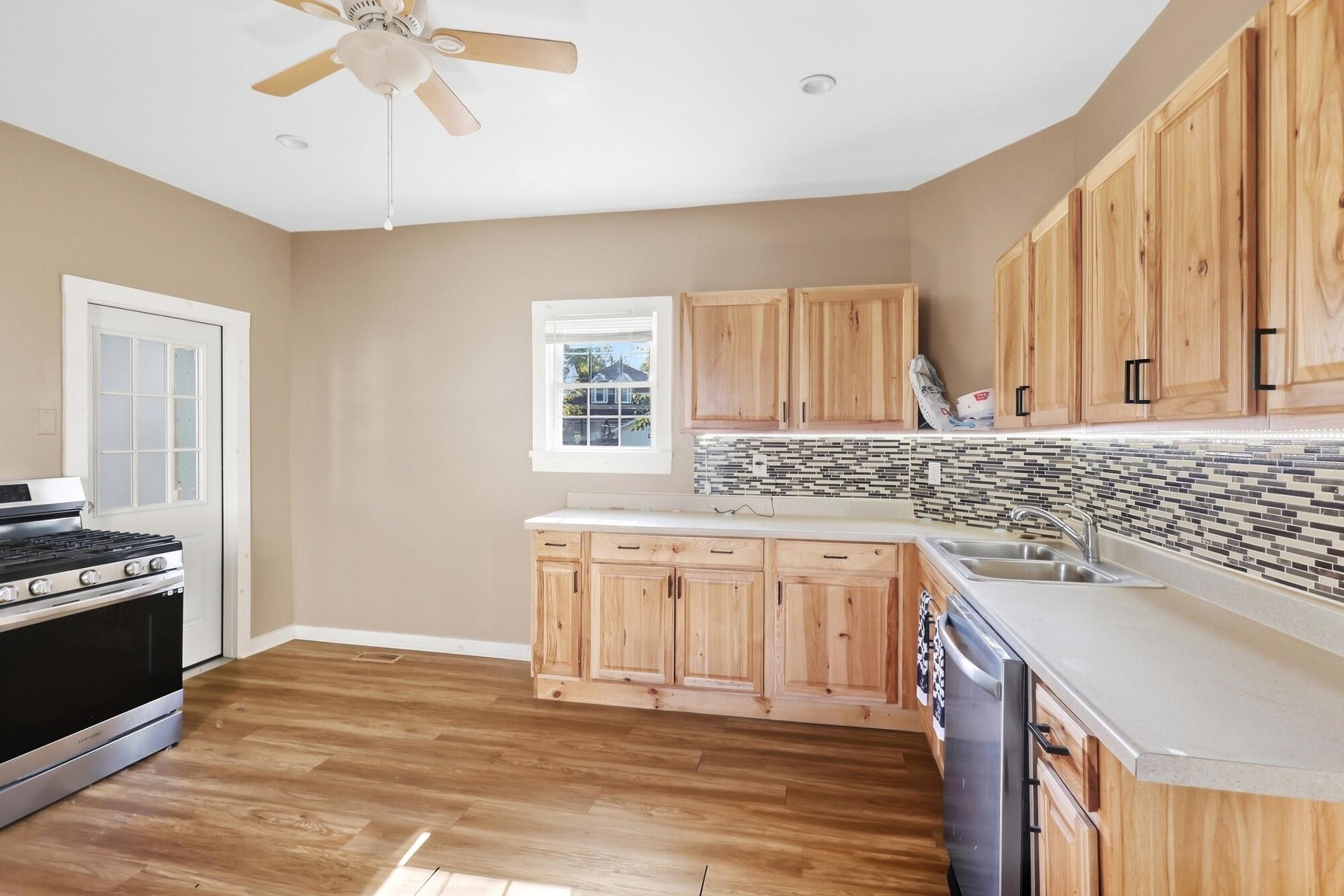 1823 Edwards, Springfield, Ohio 45503