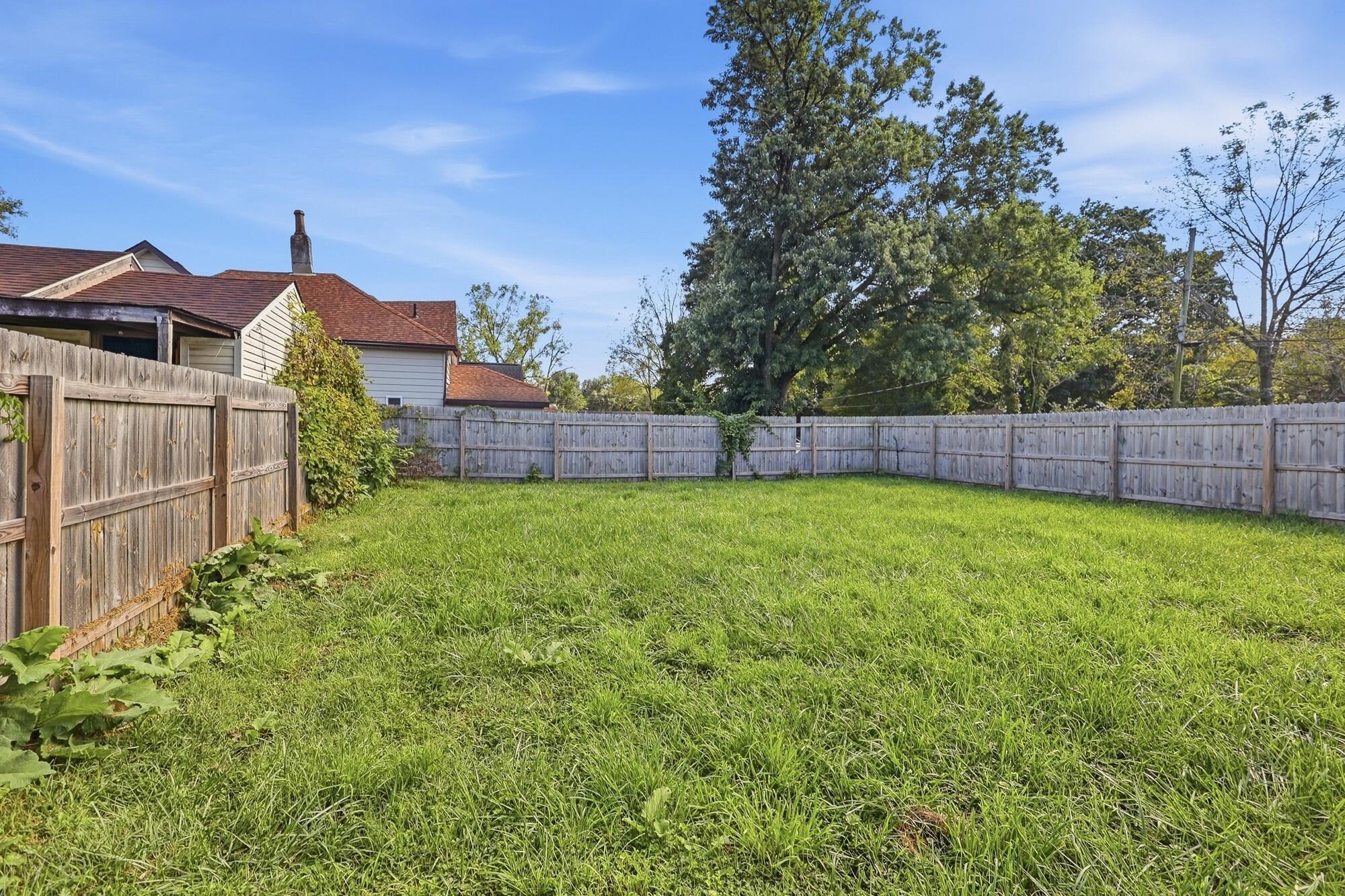 1823 Edwards, Springfield, Ohio 45503