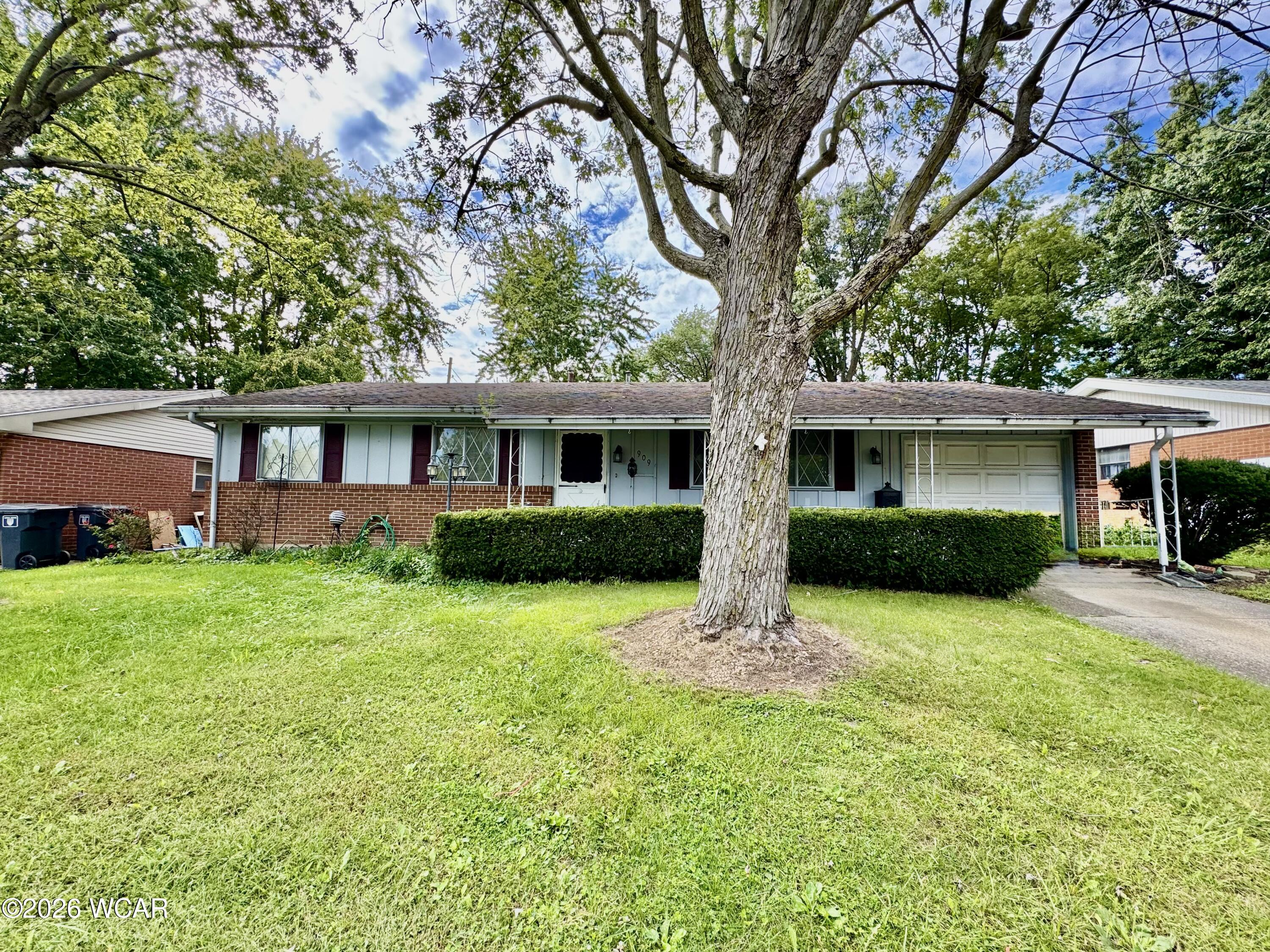 909 Crestwood Drive, Lima, Ohio