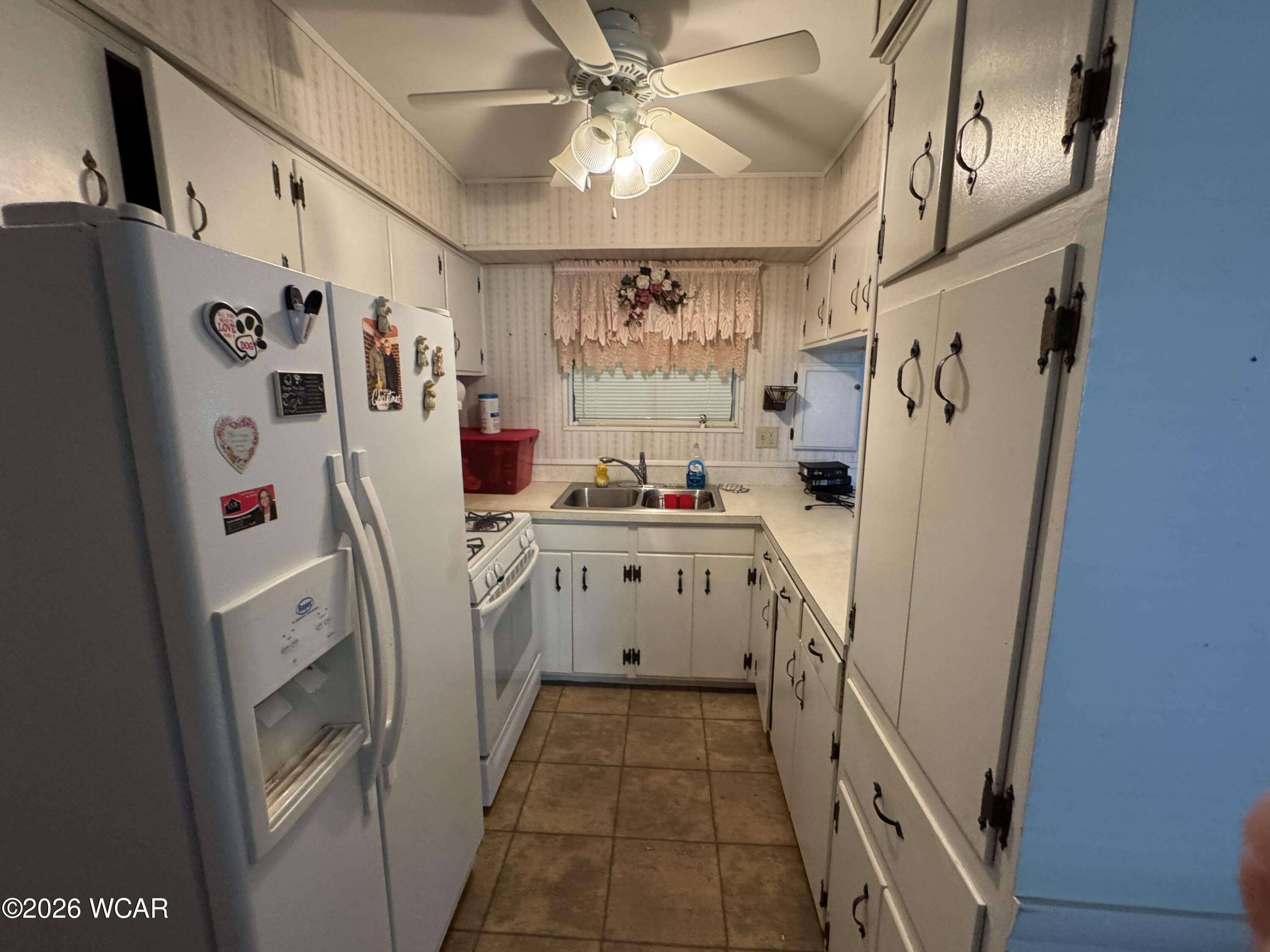 909 Crestwood Drive, Lima, Ohio