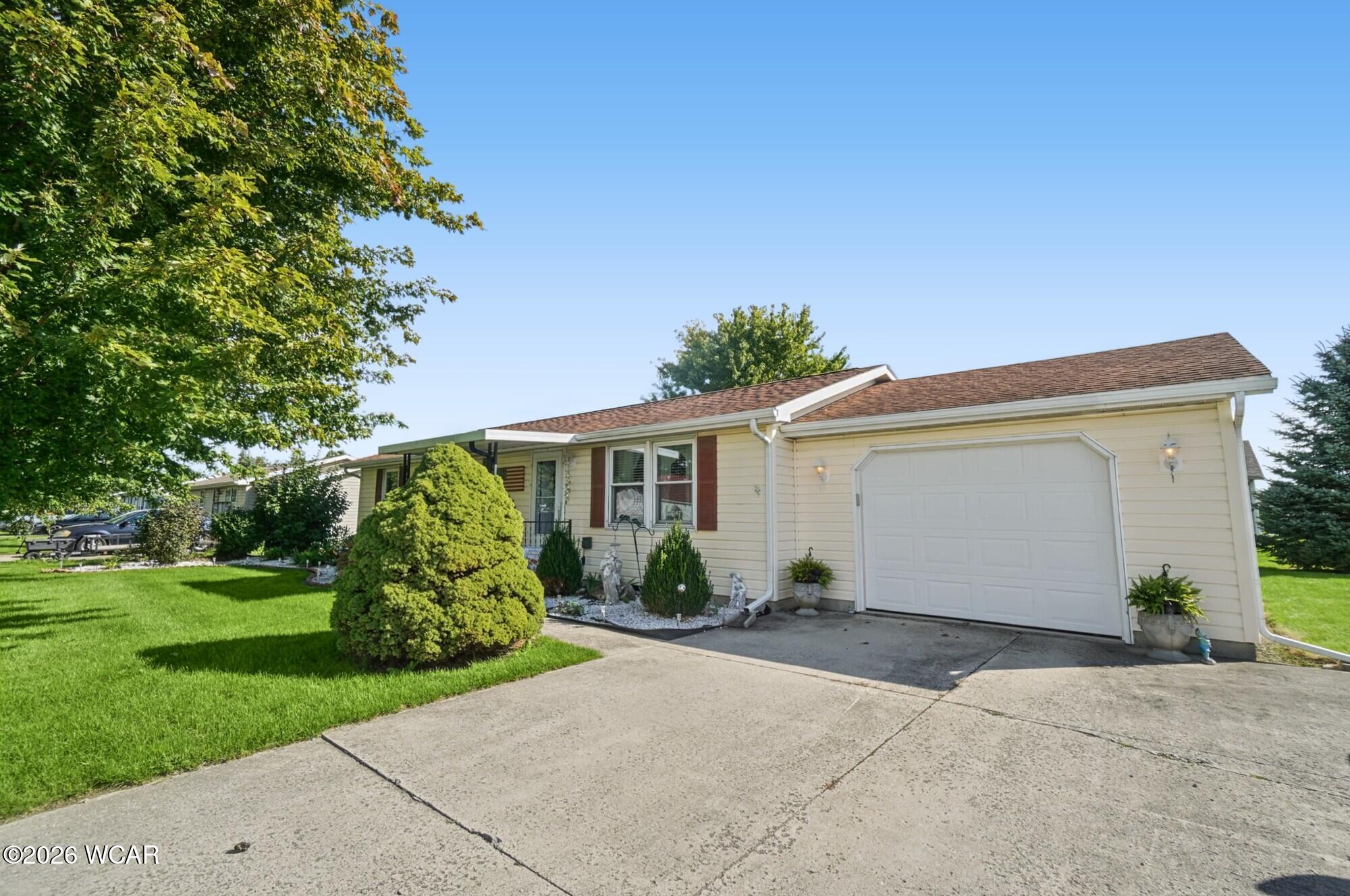 922 Dearbaugh Avenue, Wapakoneta, Ohio