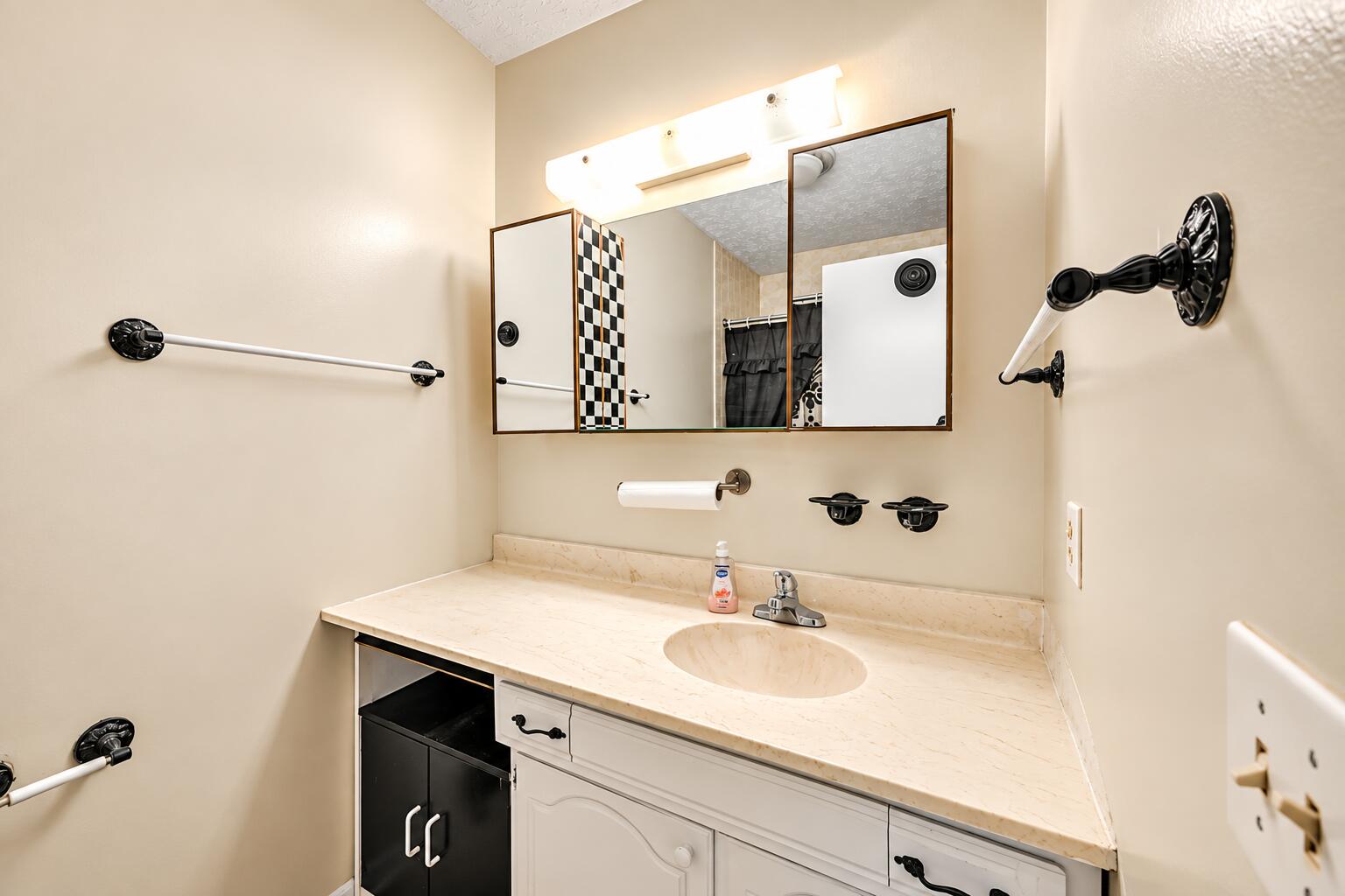 2807 Rensselaer, Springfield, Ohio 45503