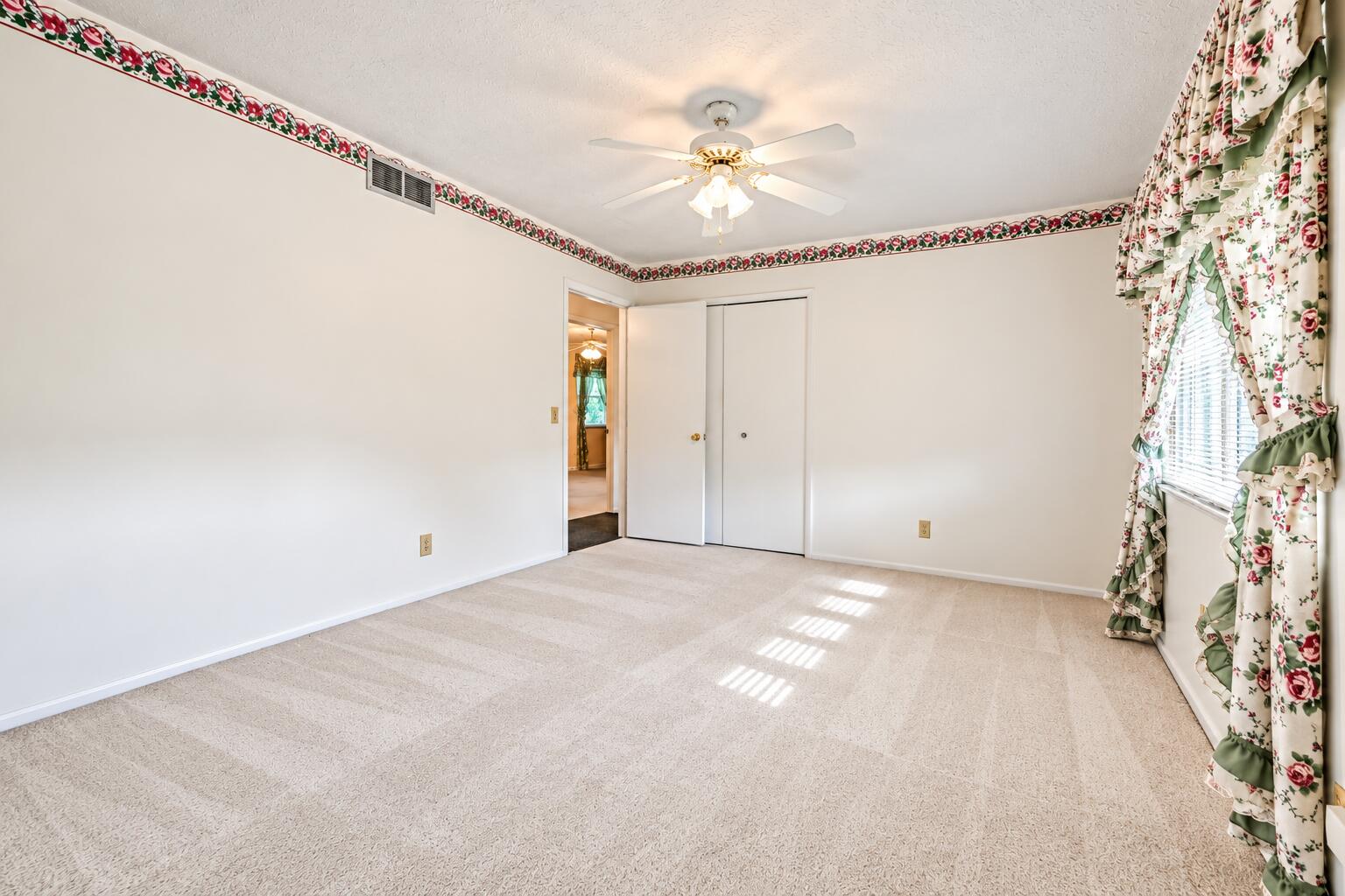 2807 Rensselaer, Springfield, Ohio 45503