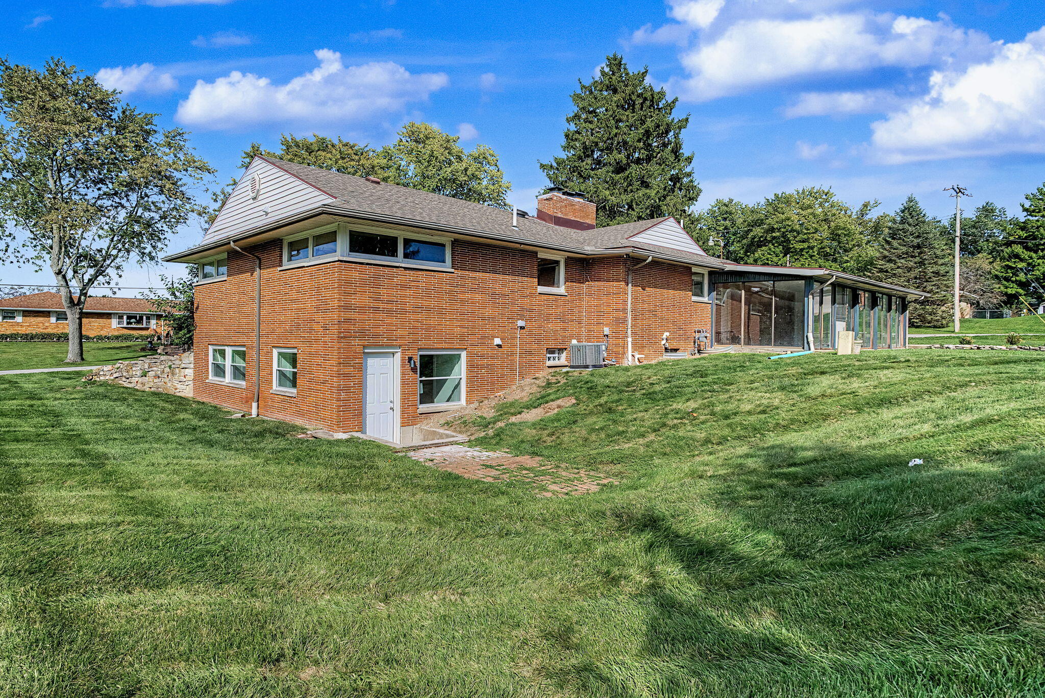 3401 Echo, Springfield, Ohio 45502