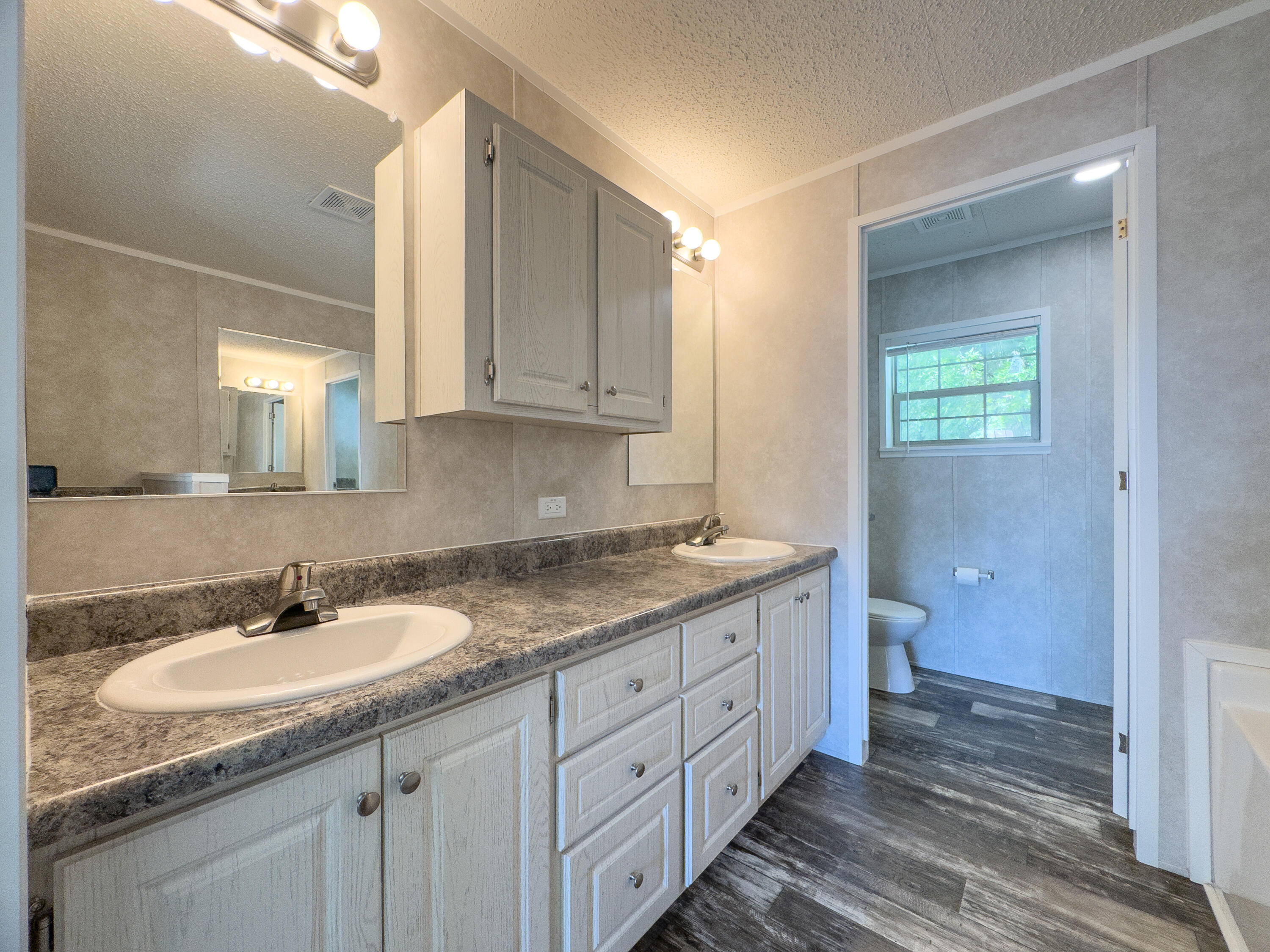 10885 Pine, Lakeview, Ohio 43331