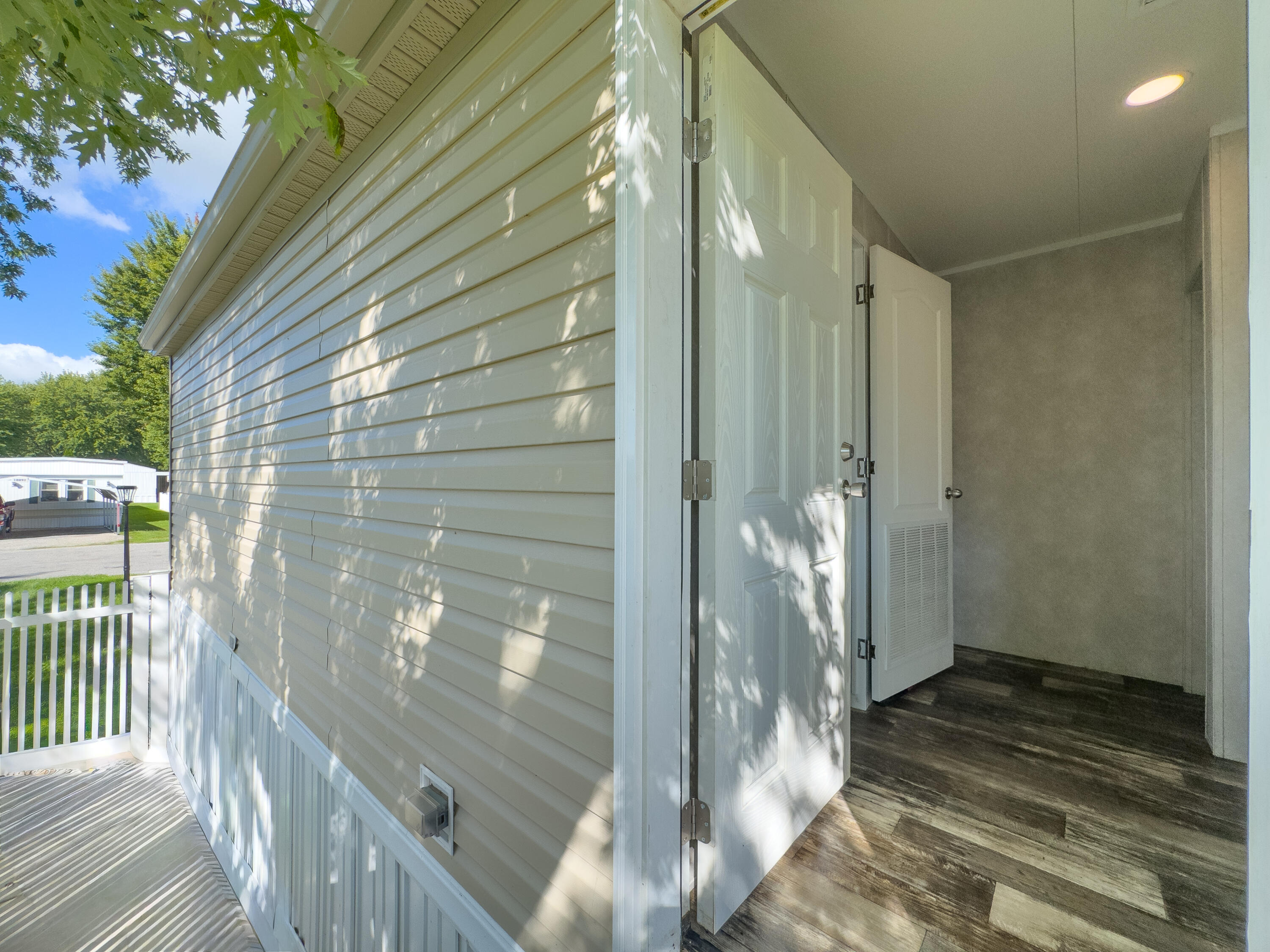 10885 Pine, Lakeview, Ohio 43331