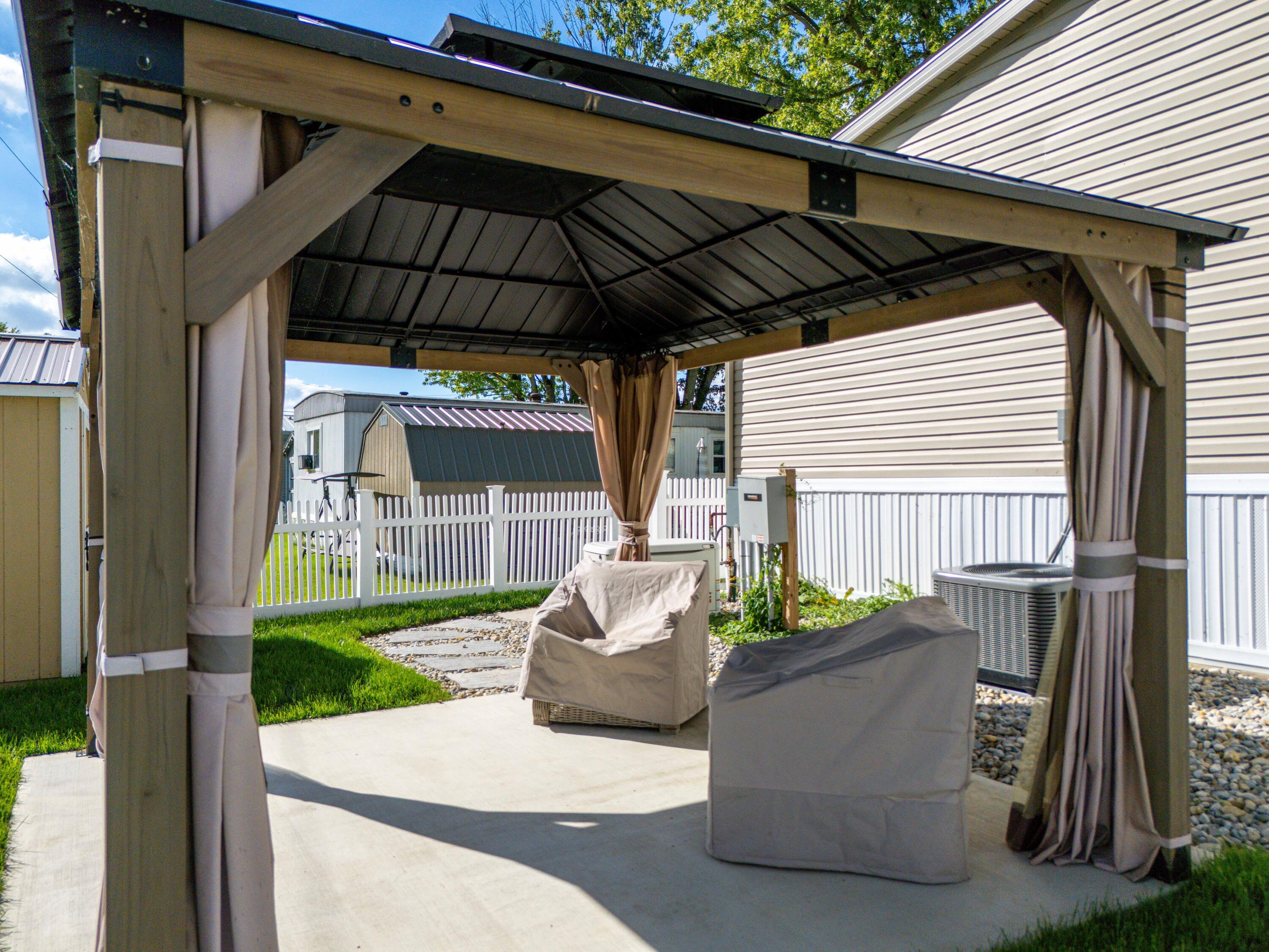 10885 Pine, Lakeview, Ohio 43331
