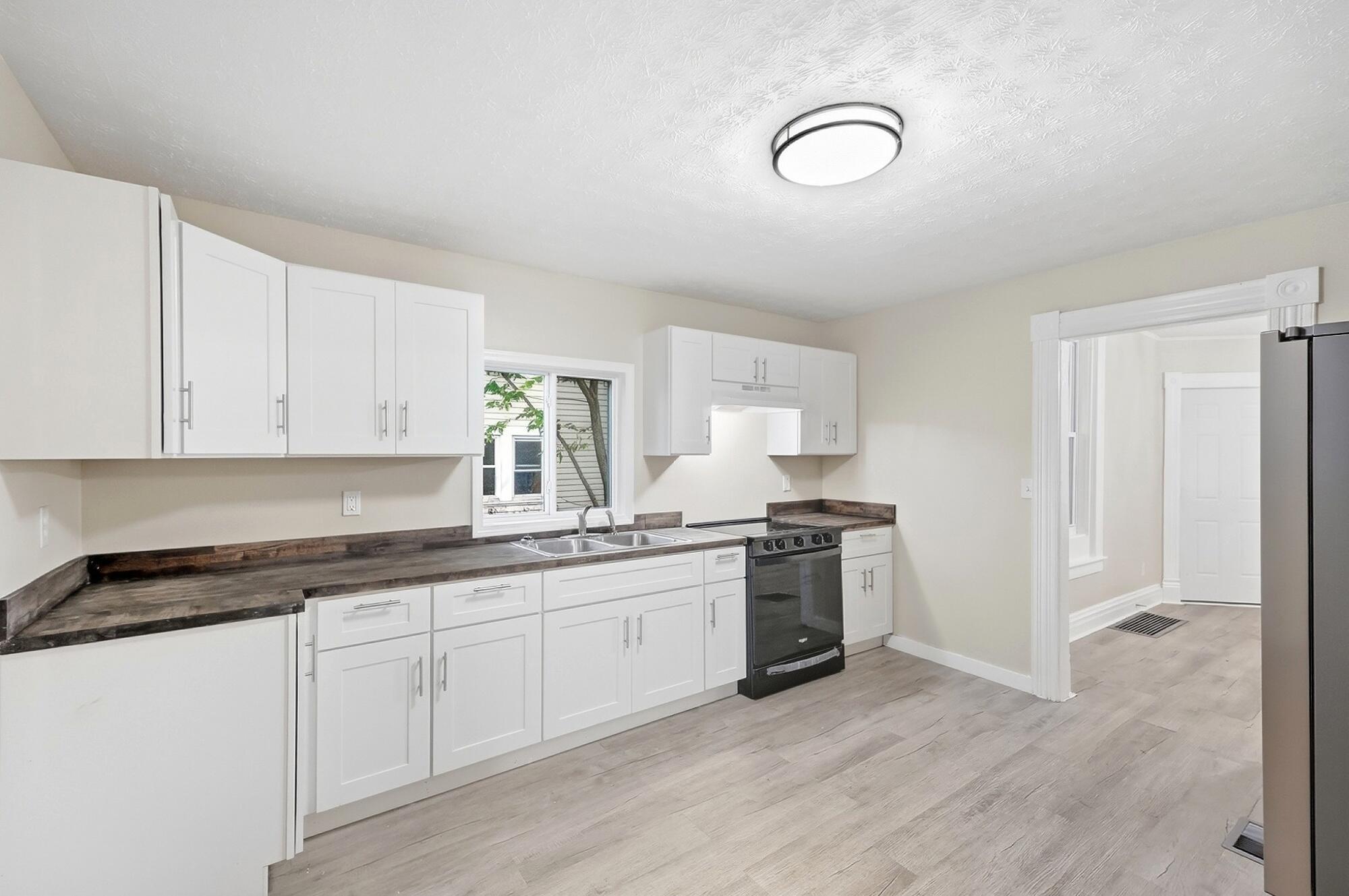 1321 Lexington, Springfield, Ohio 45505