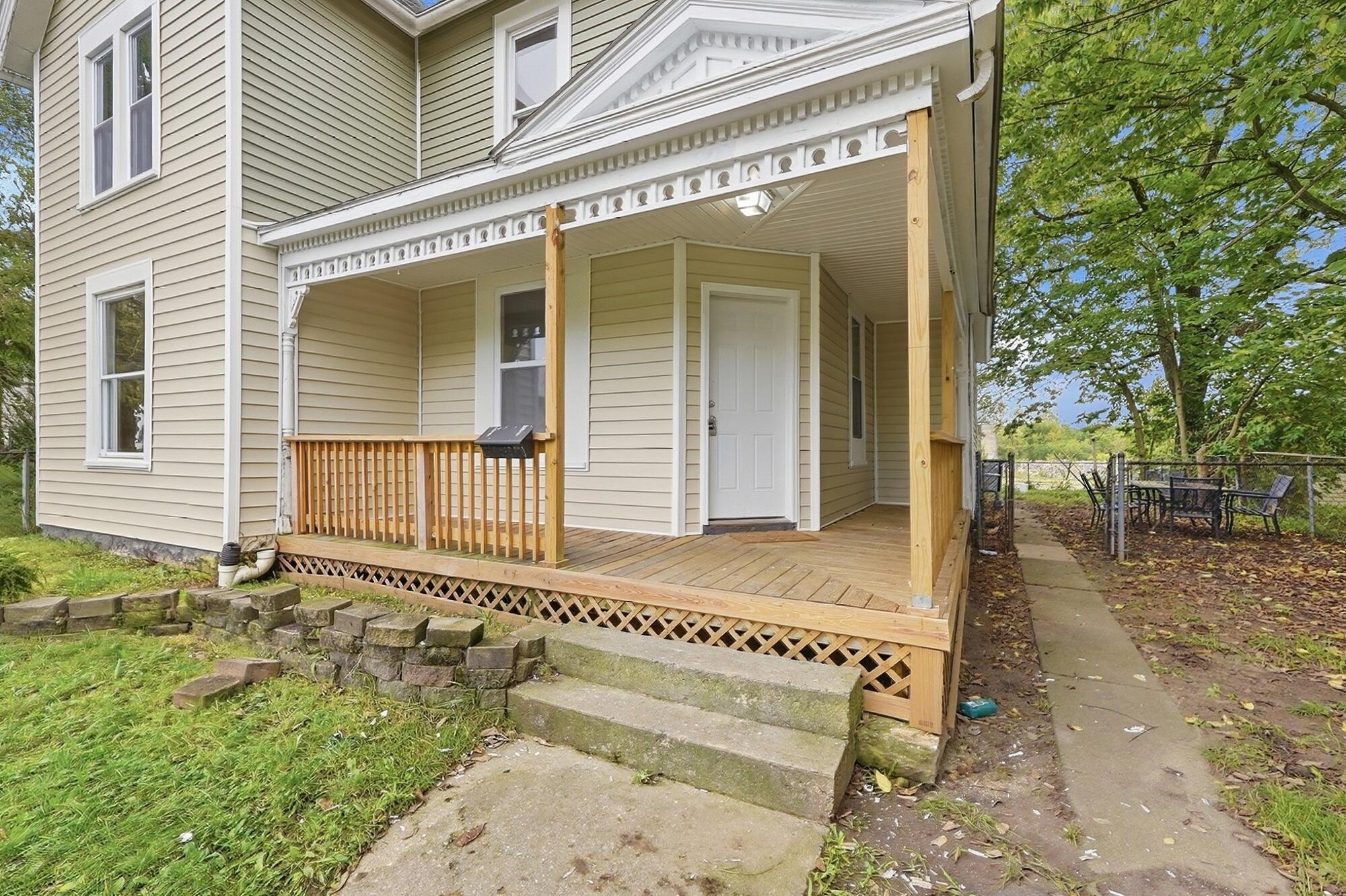 1321 Lexington, Springfield, Ohio 45505