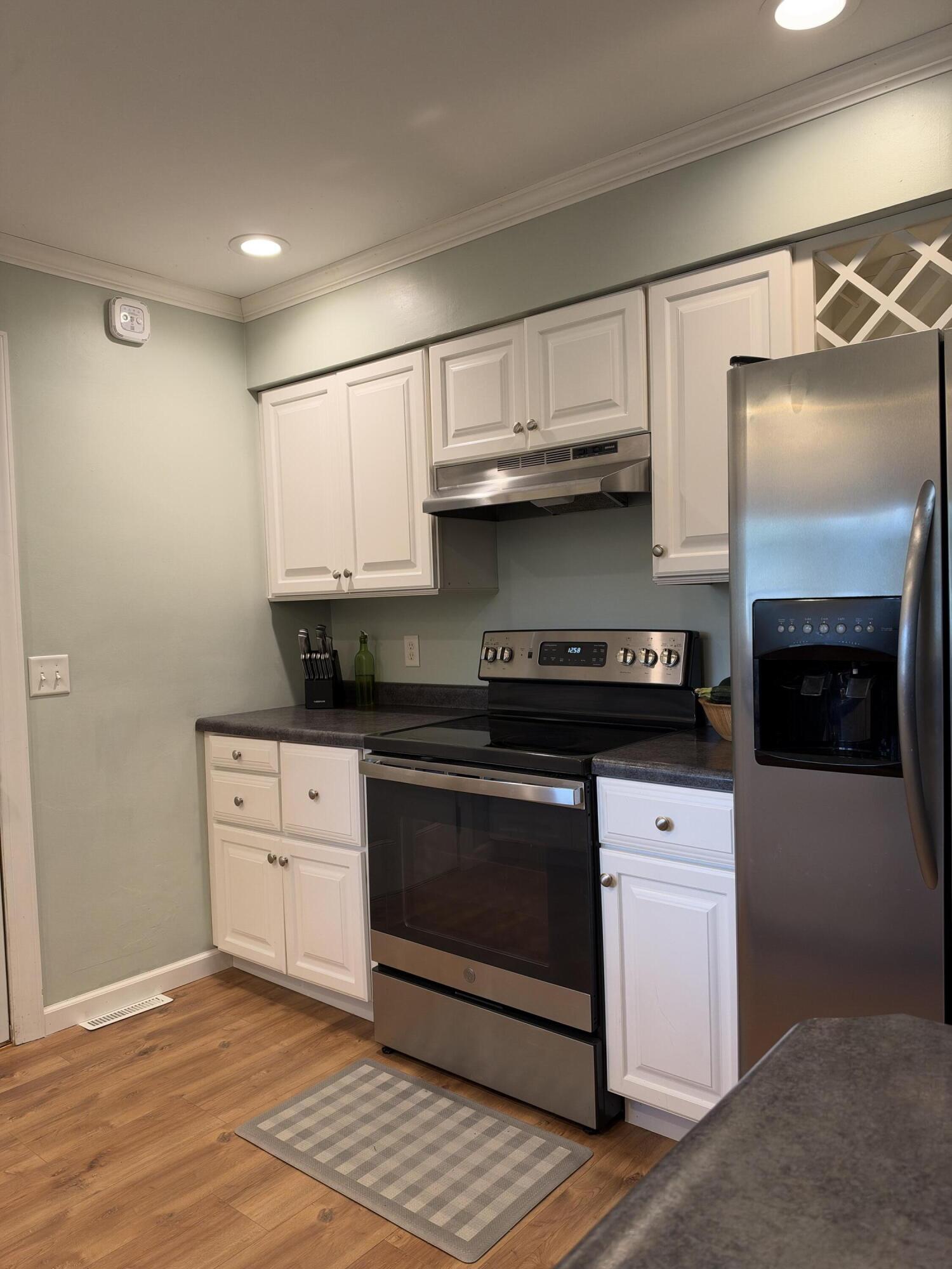 121 Sturgeon, Saint Marys, Ohio 45885