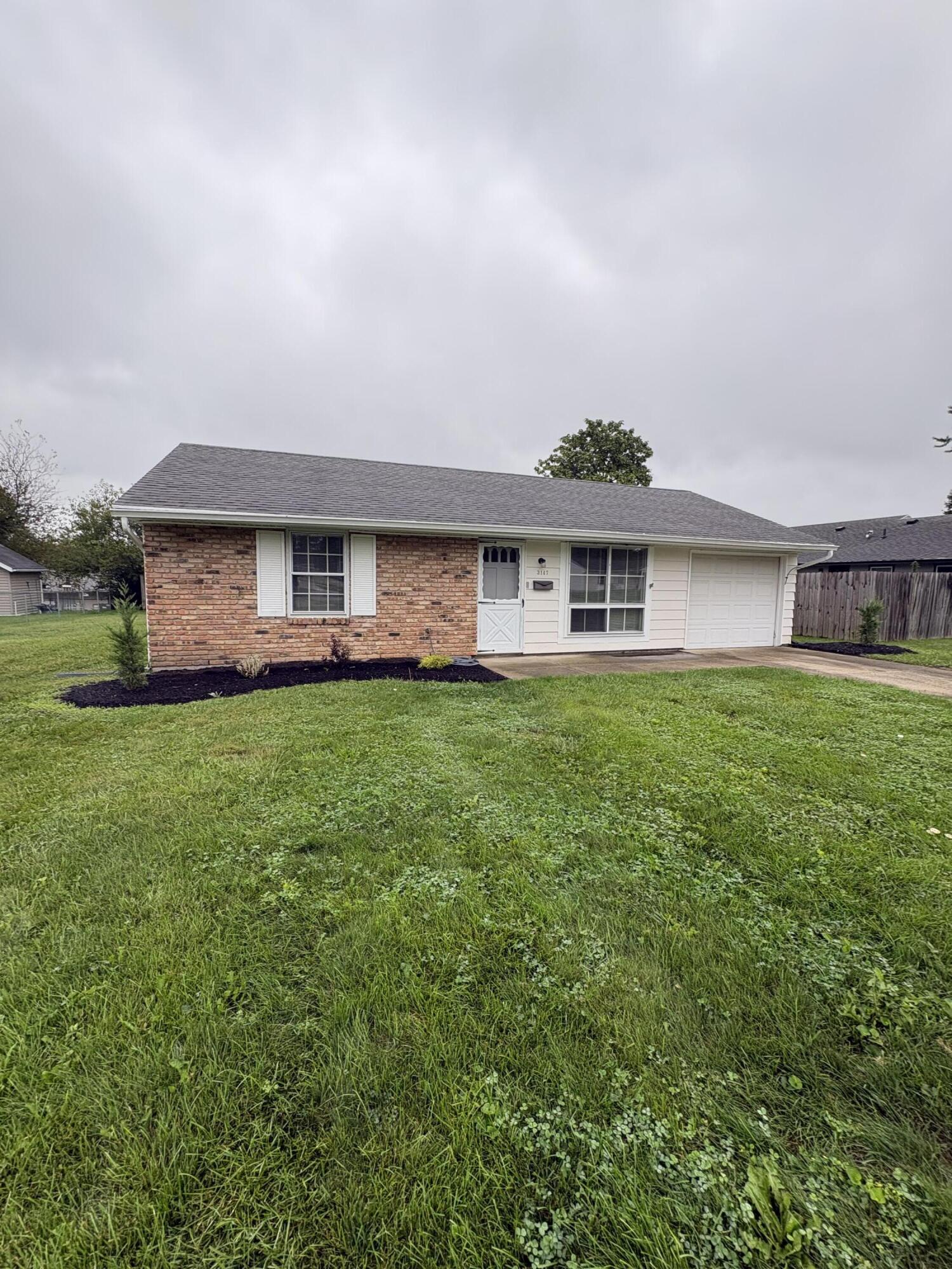 3147 Sudbury, Springfield, Ohio 45503