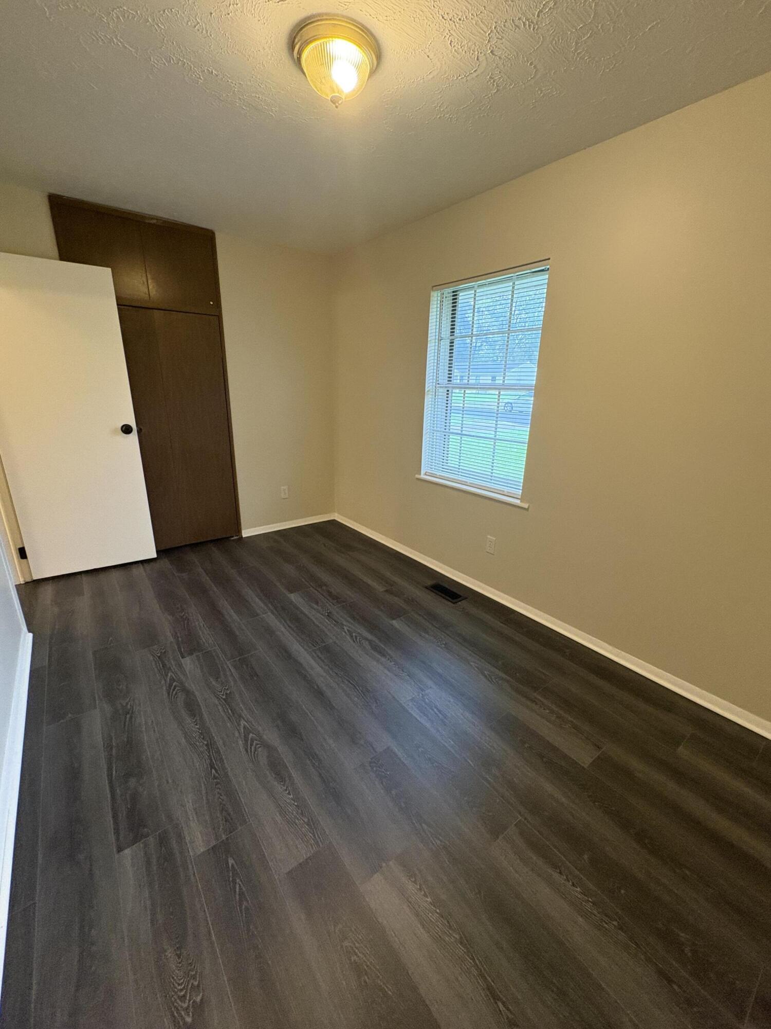 3147 Sudbury, Springfield, Ohio 45503
