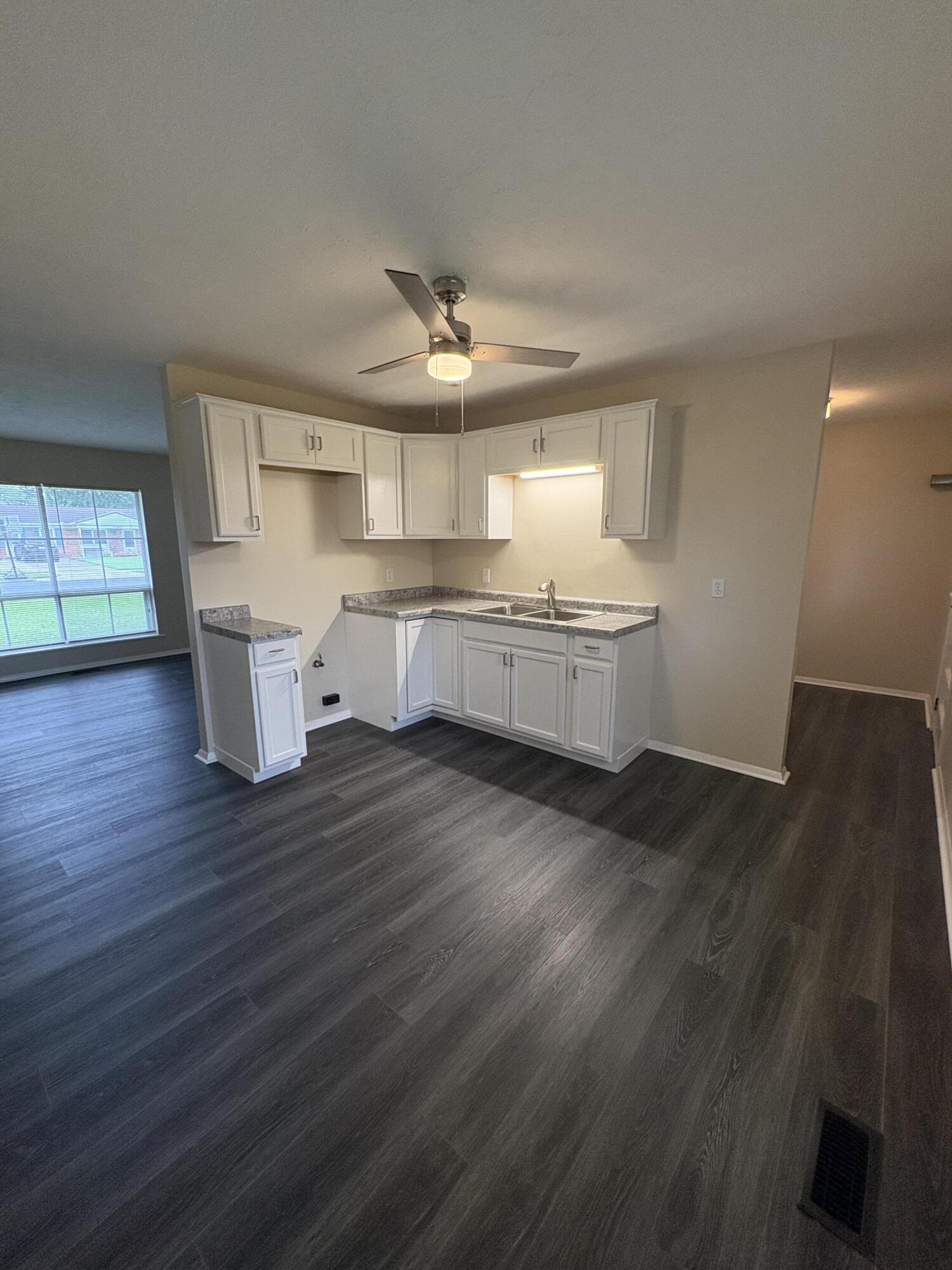 3147 Sudbury, Springfield, Ohio 45503