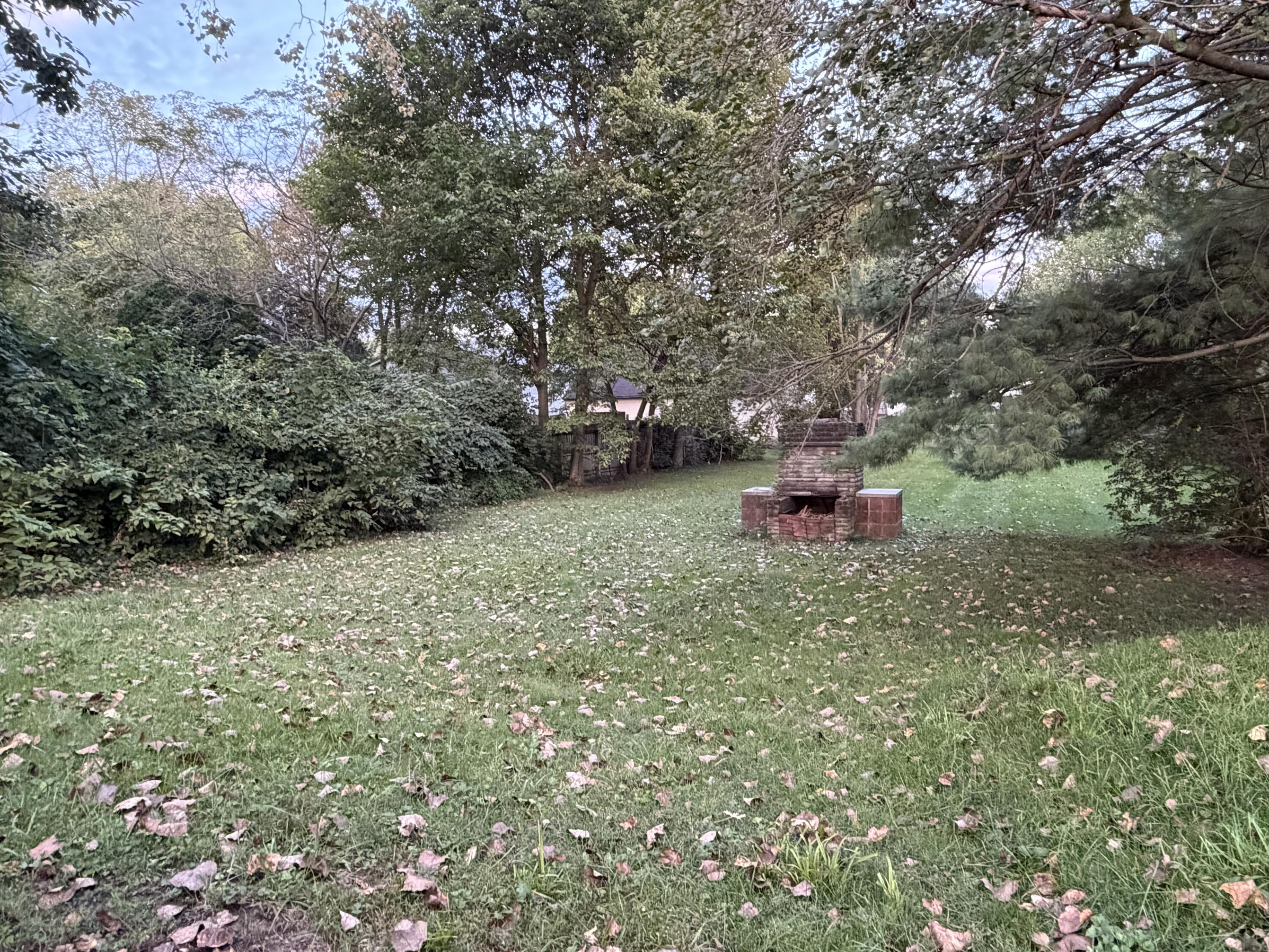 126 Fostoria, Springfield, Ohio 45505