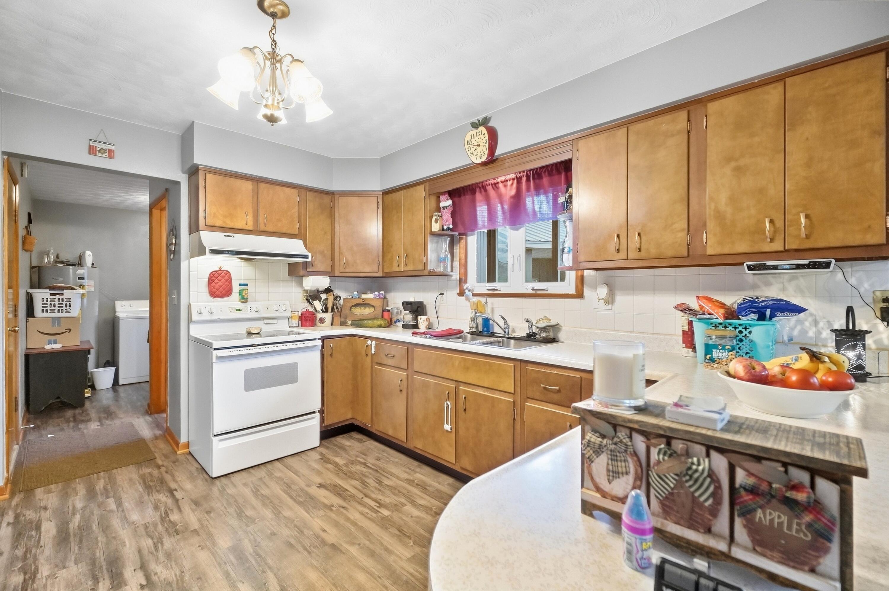 12442 Brookville Pyrmont, Brookville, Ohio 45309