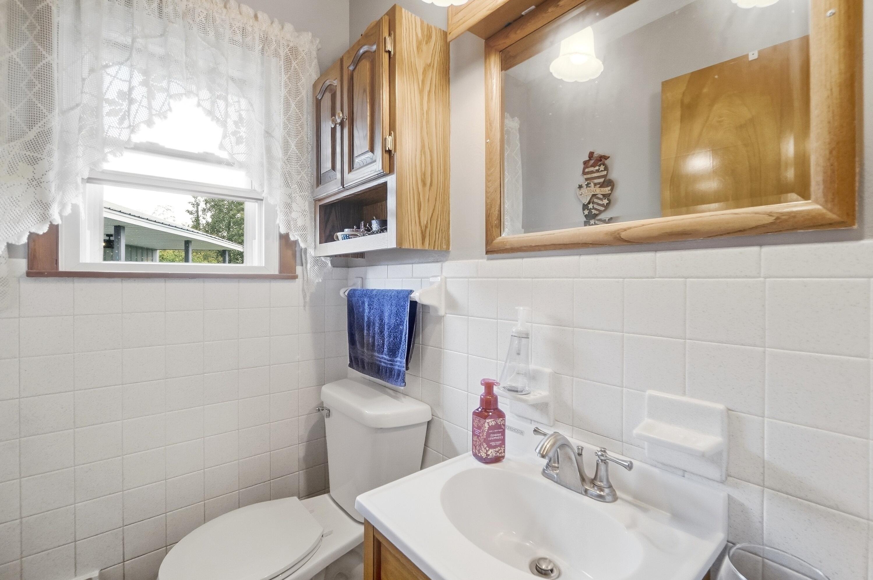 12442 Brookville Pyrmont, Brookville, Ohio 45309