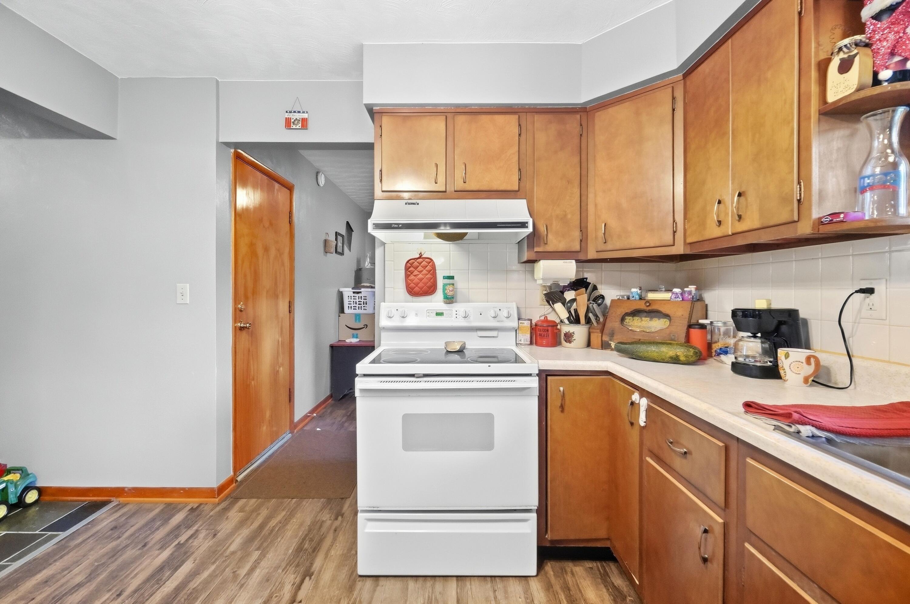 12442 Brookville Pyrmont, Brookville, Ohio 45309