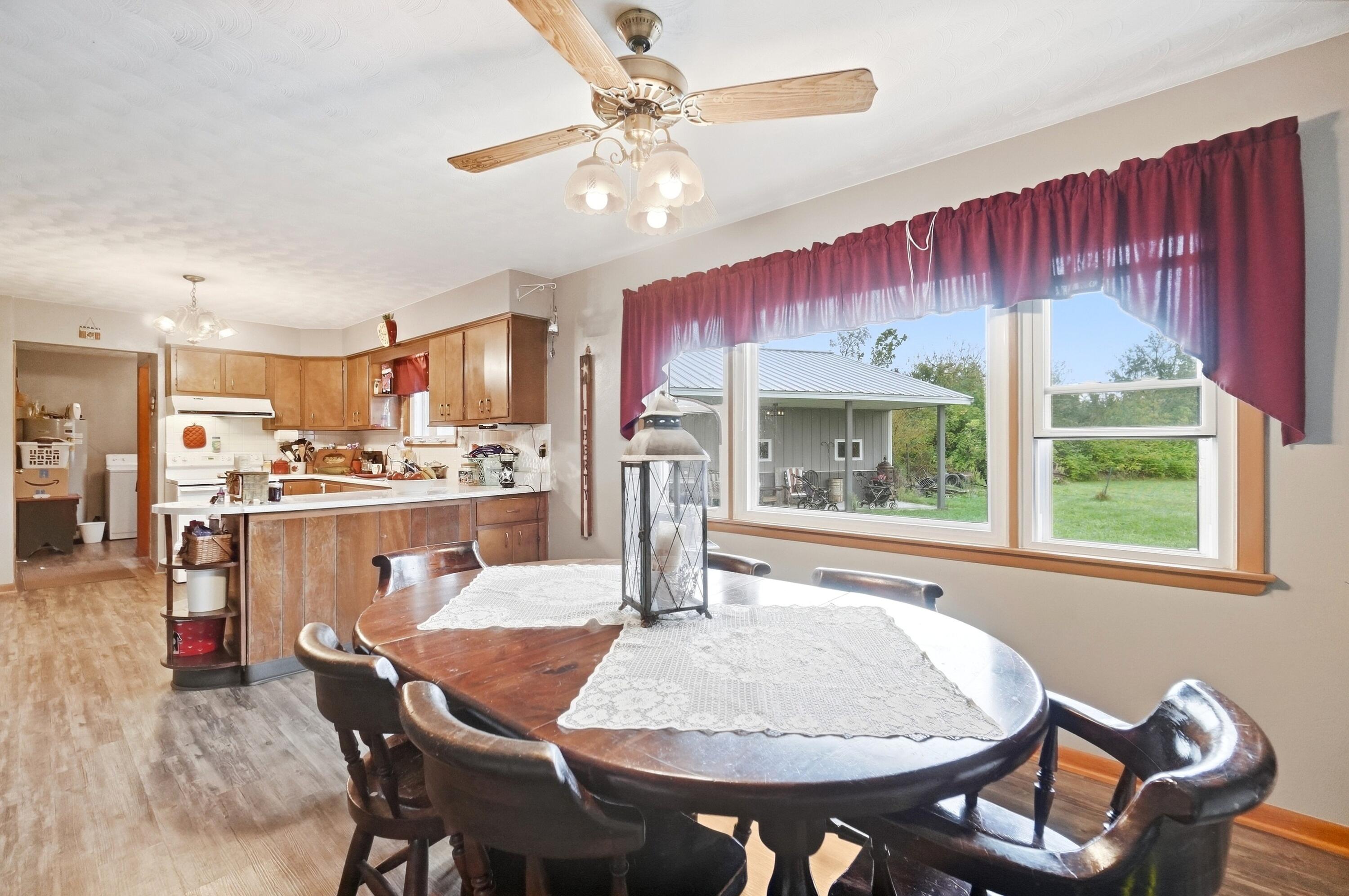 12442 Brookville Pyrmont, Brookville, Ohio 45309