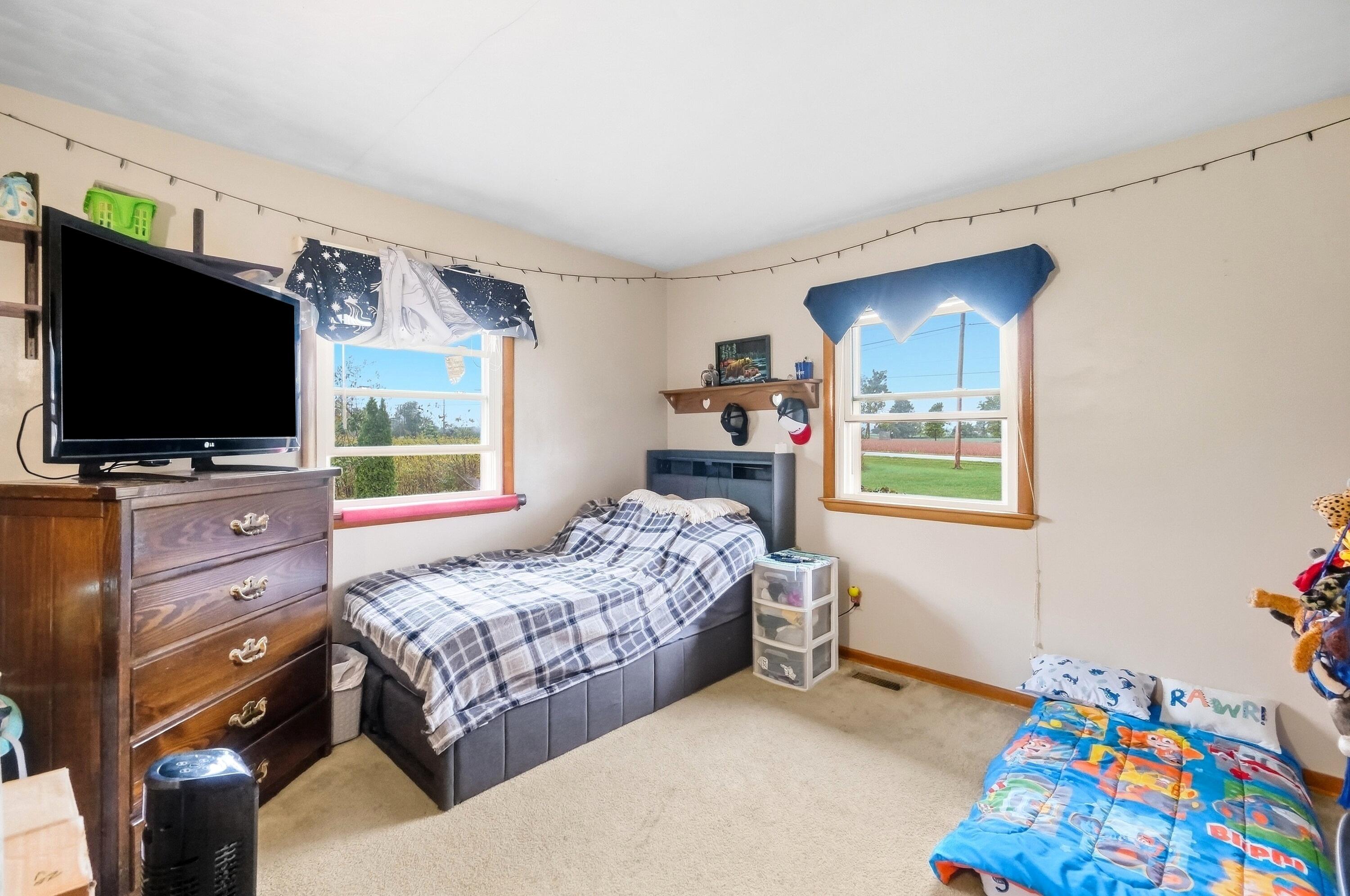 12442 Brookville Pyrmont, Brookville, Ohio 45309