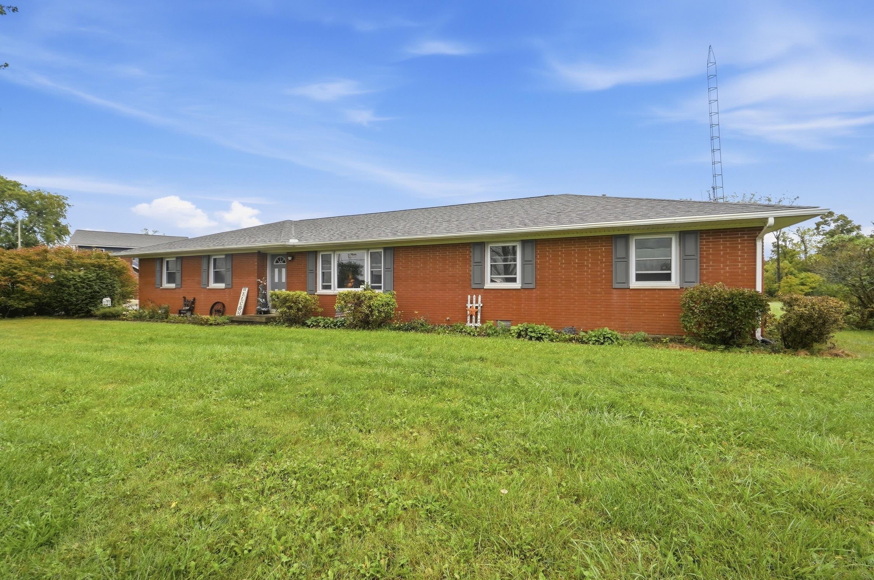 12442 Brookville Pyrmont, Brookville, Ohio 45309